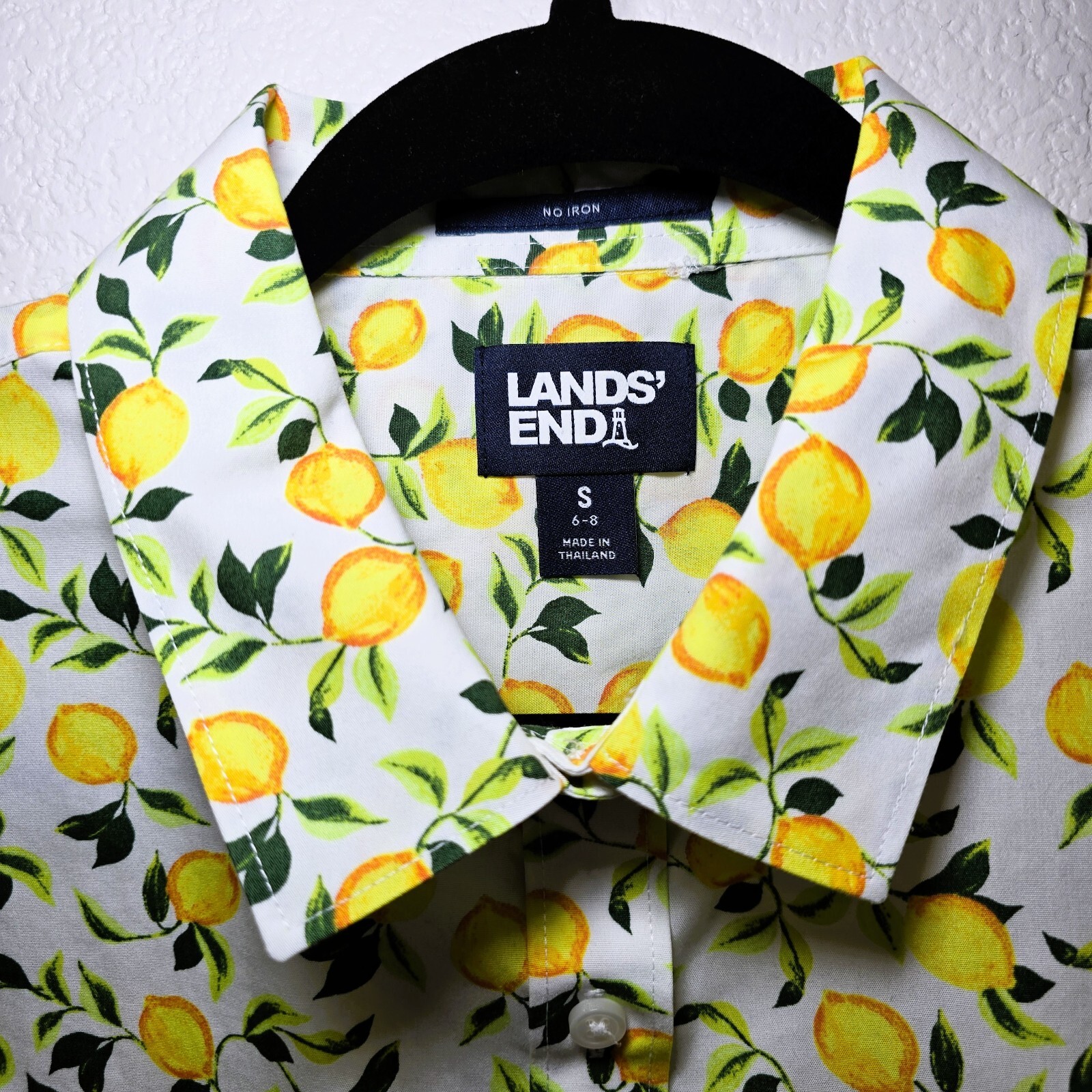 Lands’ End Women’s Wrinkle-Free No-Iron Shirt – Size S, White Lemons Print