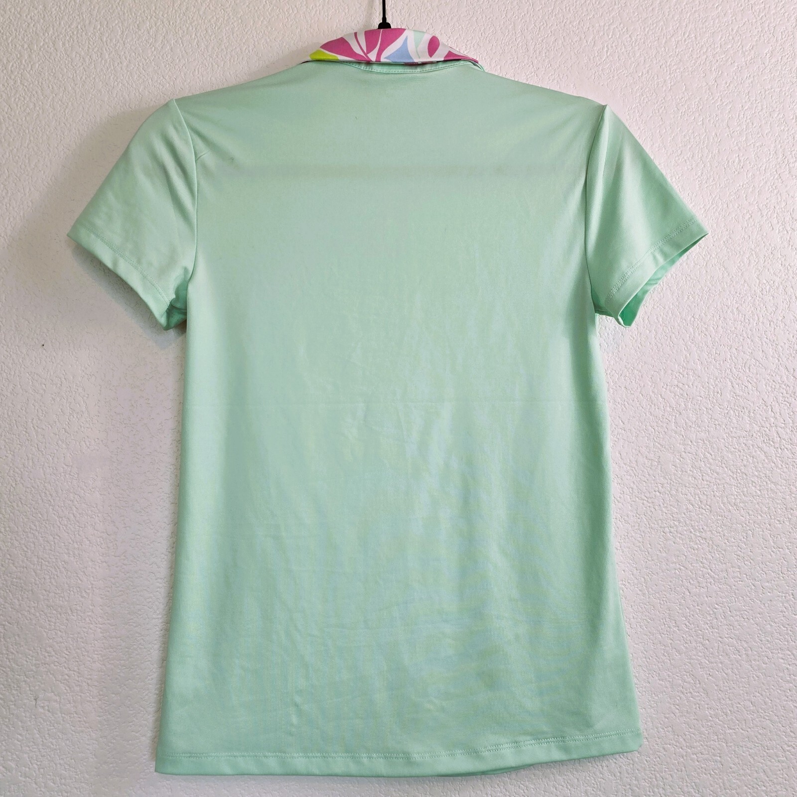 Tommy Bahama Women's Active Golf Shirt – Size XS – NWT