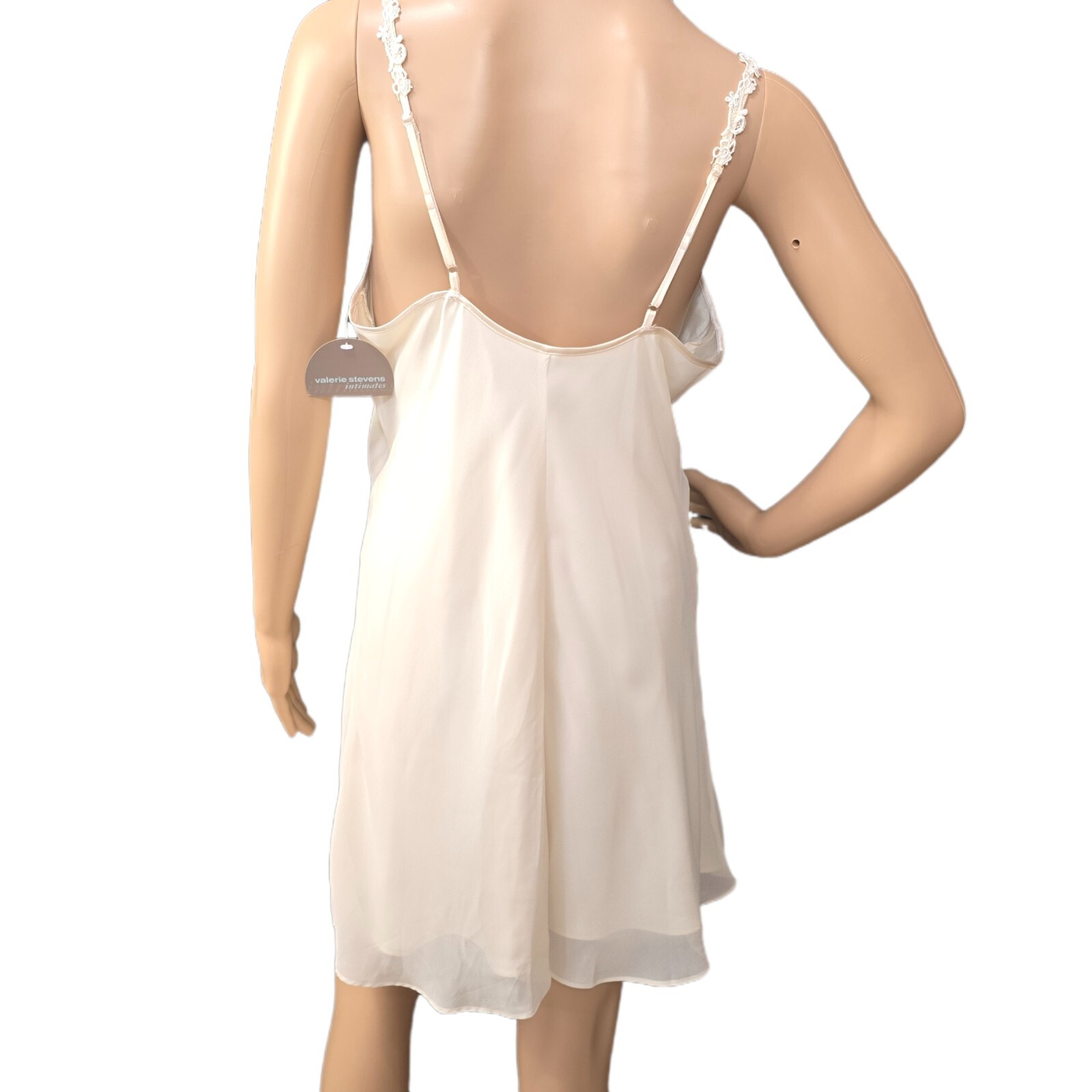 NWT VALERIE STEVENS NIGHTGOWN & ROBE SET, CREAM, SIZE S