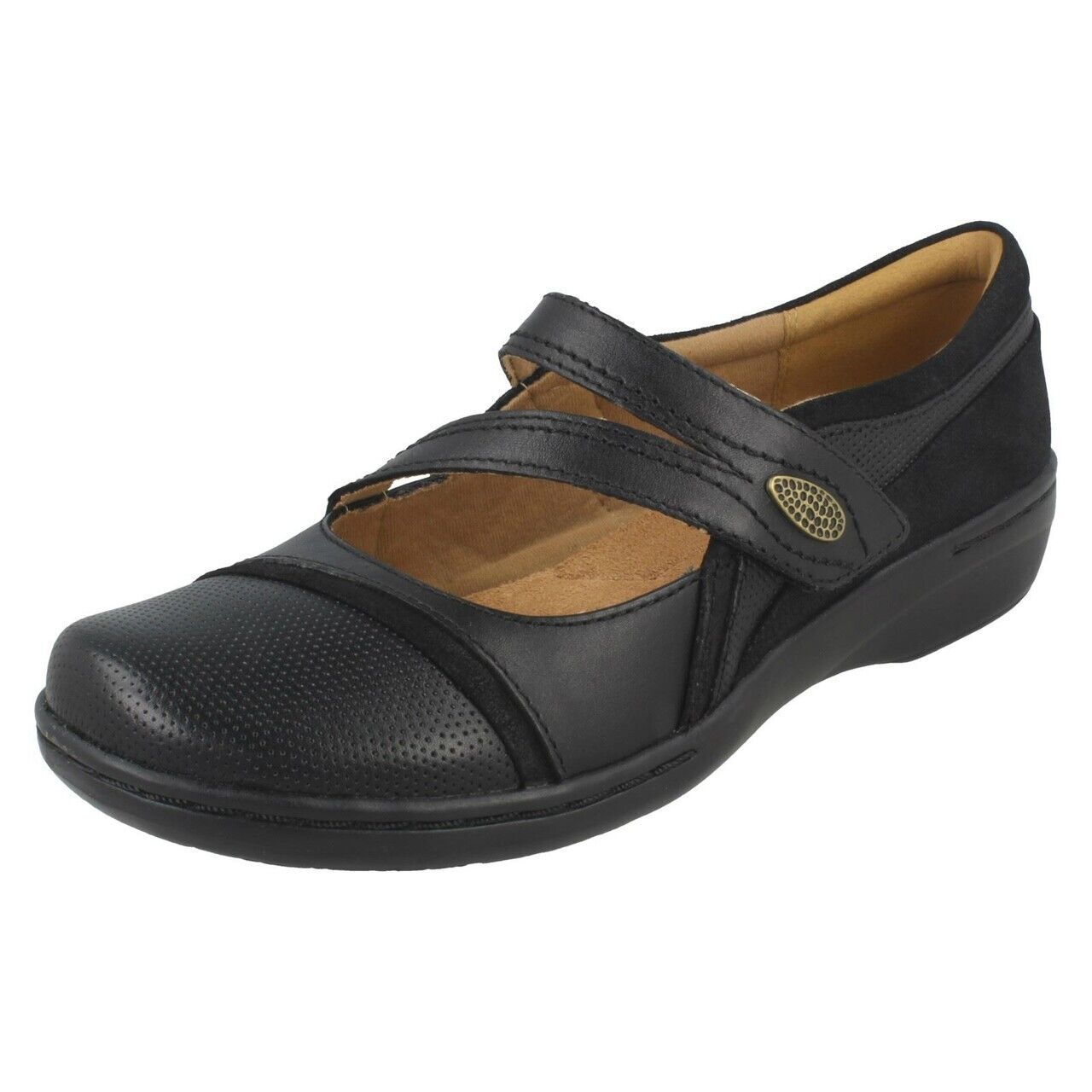Clarks Women's Evianna Crown Everyday Flats – Black, Size 7.5