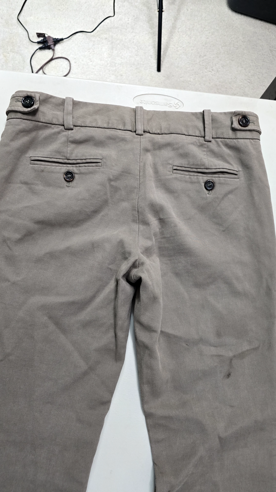 Massimo Dutti Women's Pants Size 6 - Khaki, Cuffed Hems, Casual Elegance