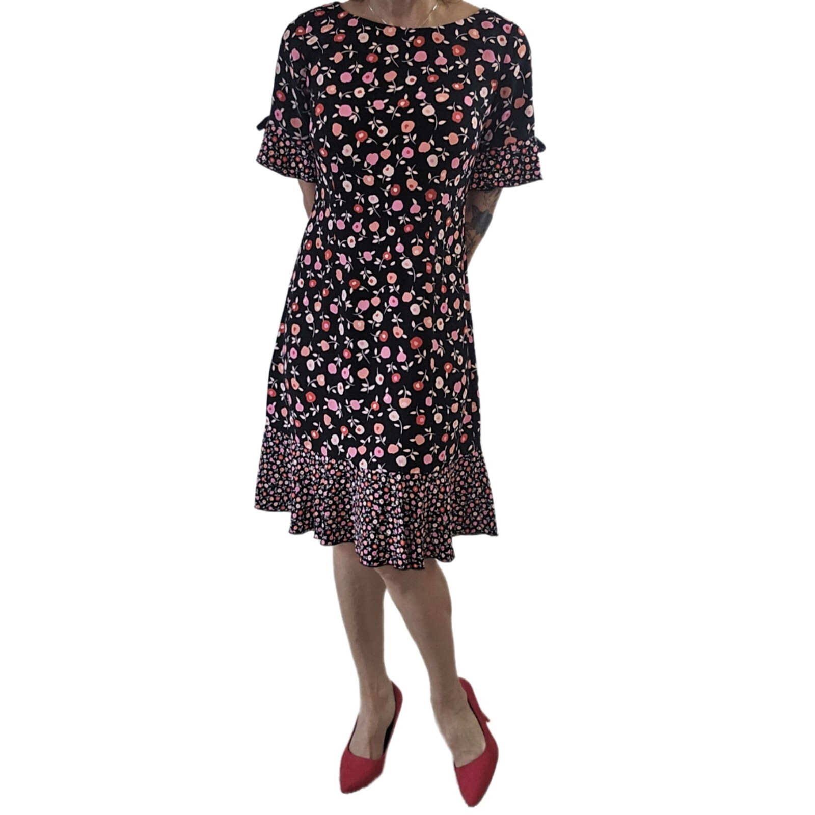 Talbots Women’s Floral Jewel Neck Shift Dress – Black with Ruffle Hem | Size 6