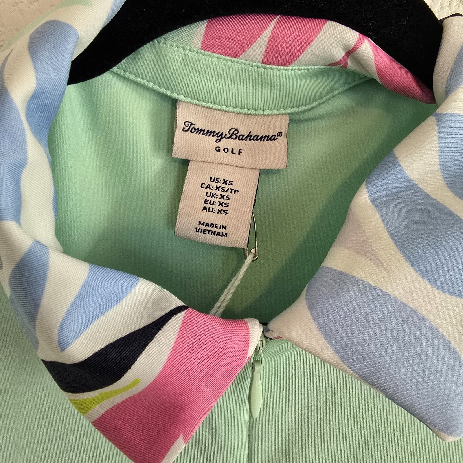 Tommy Bahama Women's Active Golf Shirt – Size XS – NWT