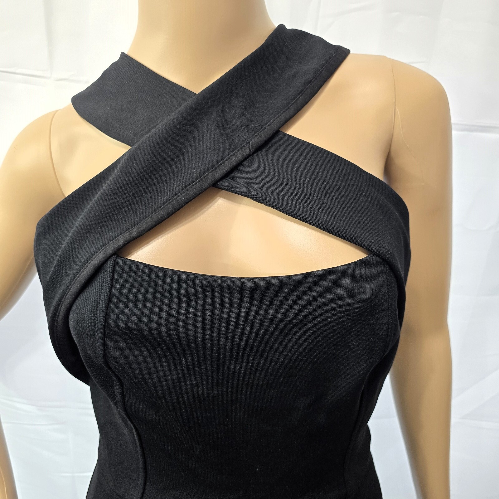 Cynthia Steffe Laguna Women's Crisscross Halter Dress Black Size 2