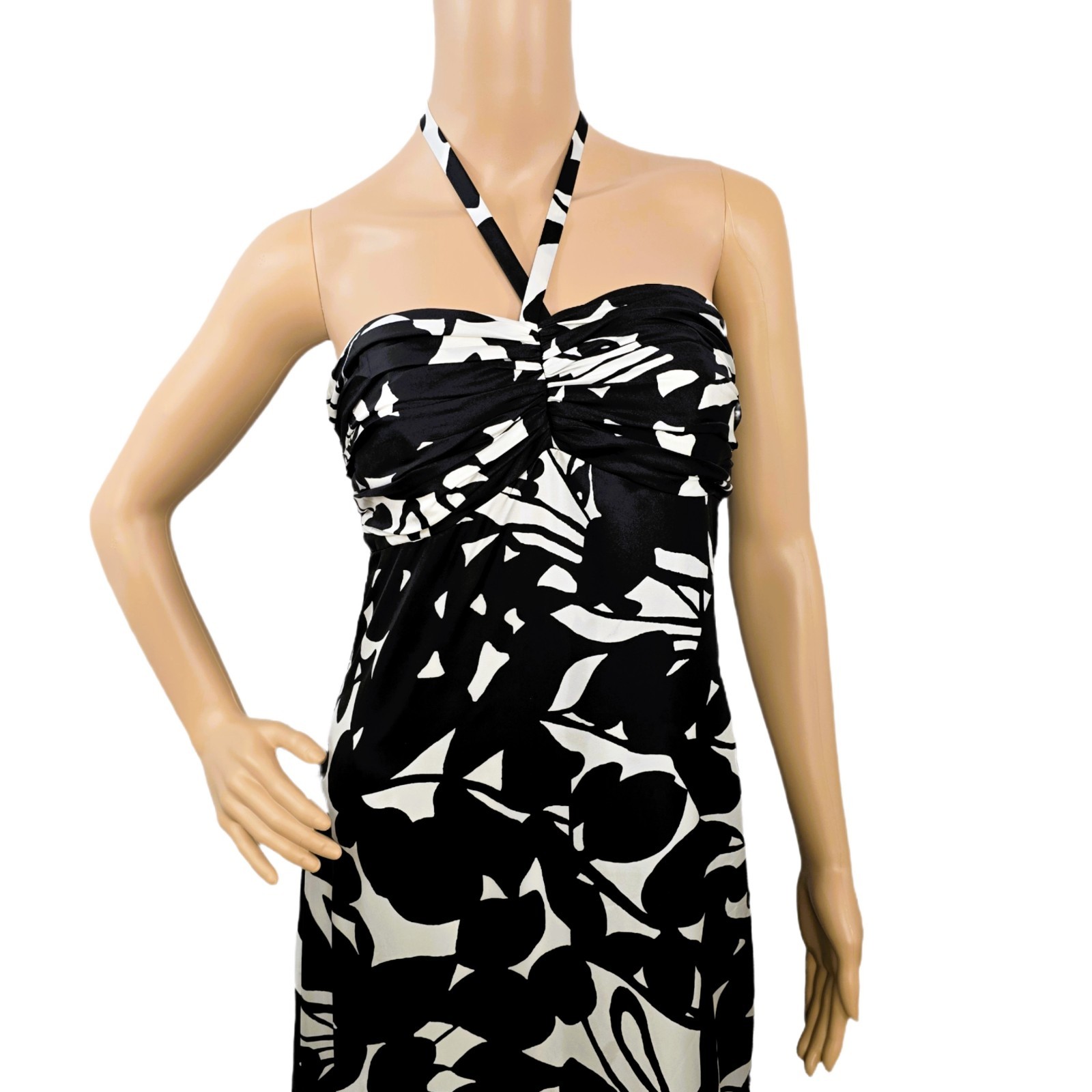 White House Black Market NWT Maxi Dress Size 2 Halter Sleeveless Floral