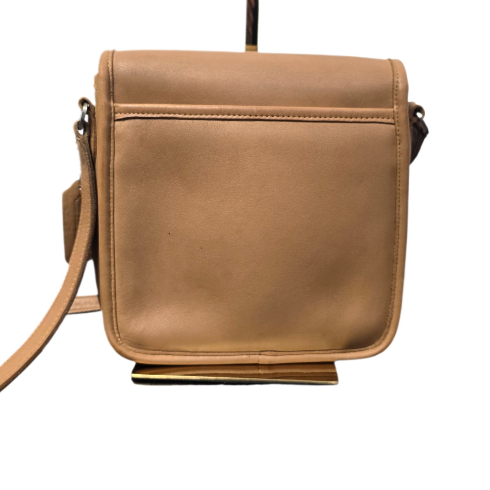 VTG 1991 COACH 9076 Companion Flap Bag Khaki USA Made Glovetanned Leather - Used