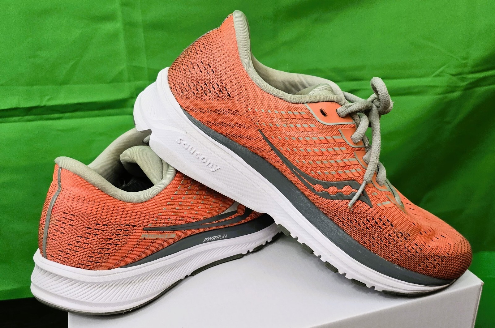 Saucony Ride 13 Running Shoe - Women's  Size 8 US