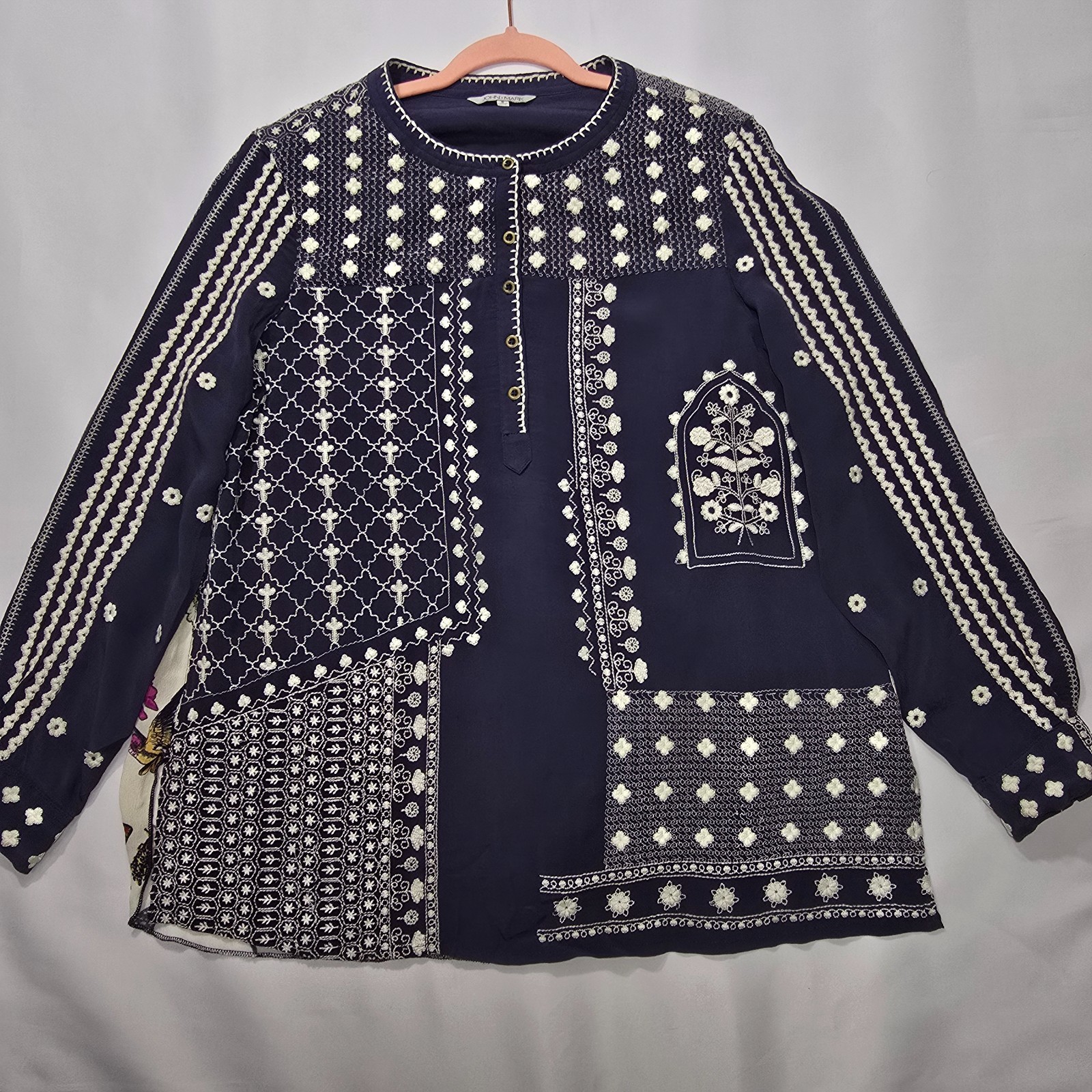 John Mark Women's Floral Embroidered Back Detail Long Sleeve Top S