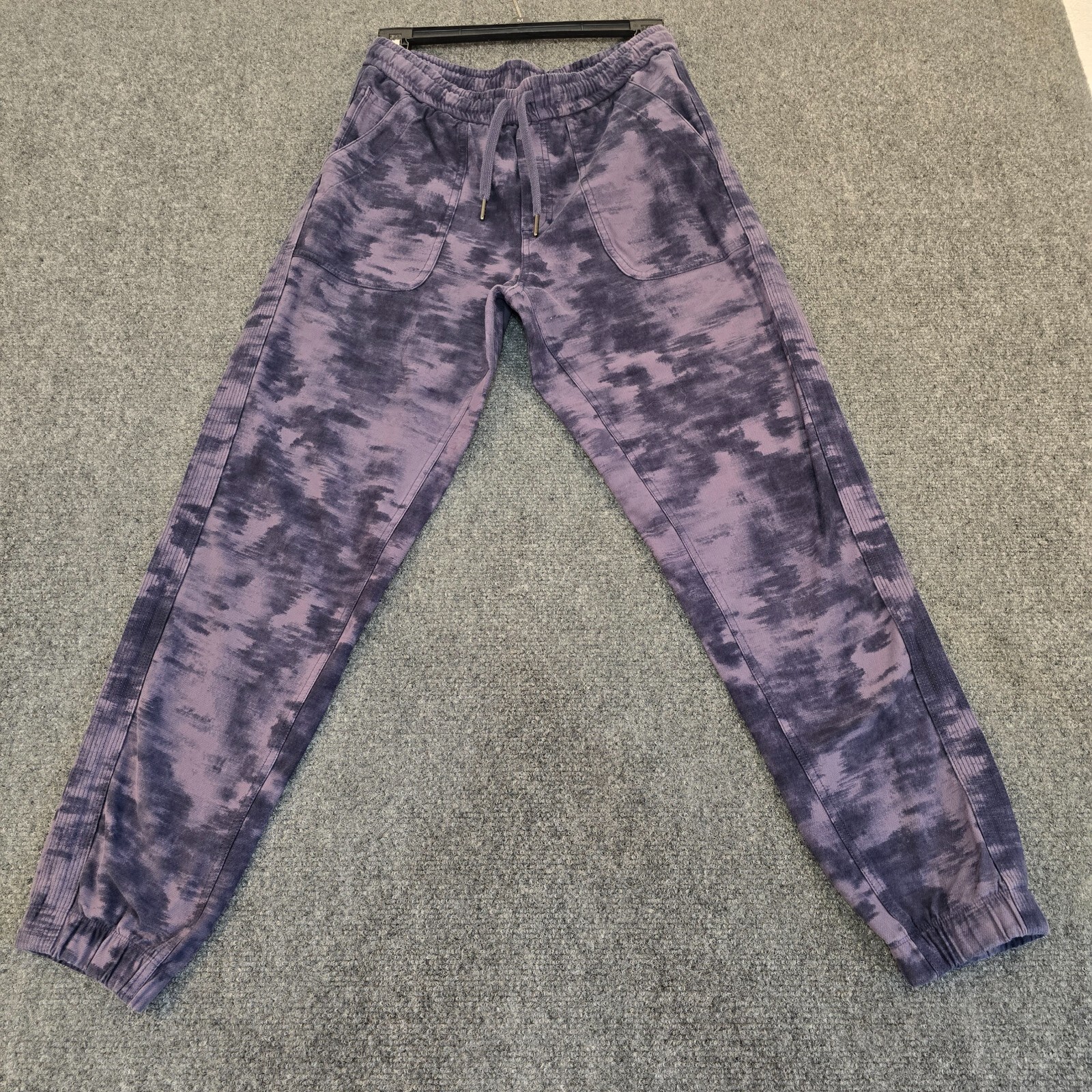 Athleta Farallon Printed Jogger Size 6 Inversion Medieval Violet Tie Dye Blue