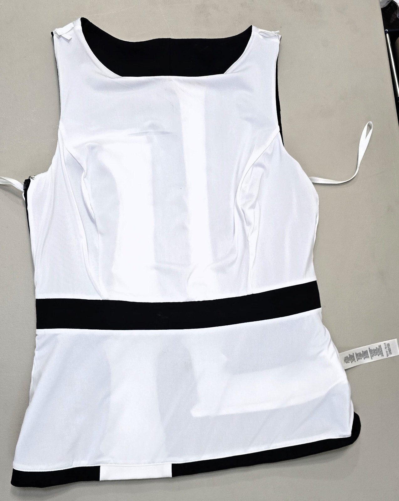 White House Black Market – High-Quality Geometric Top & Skirt Set, Size S!