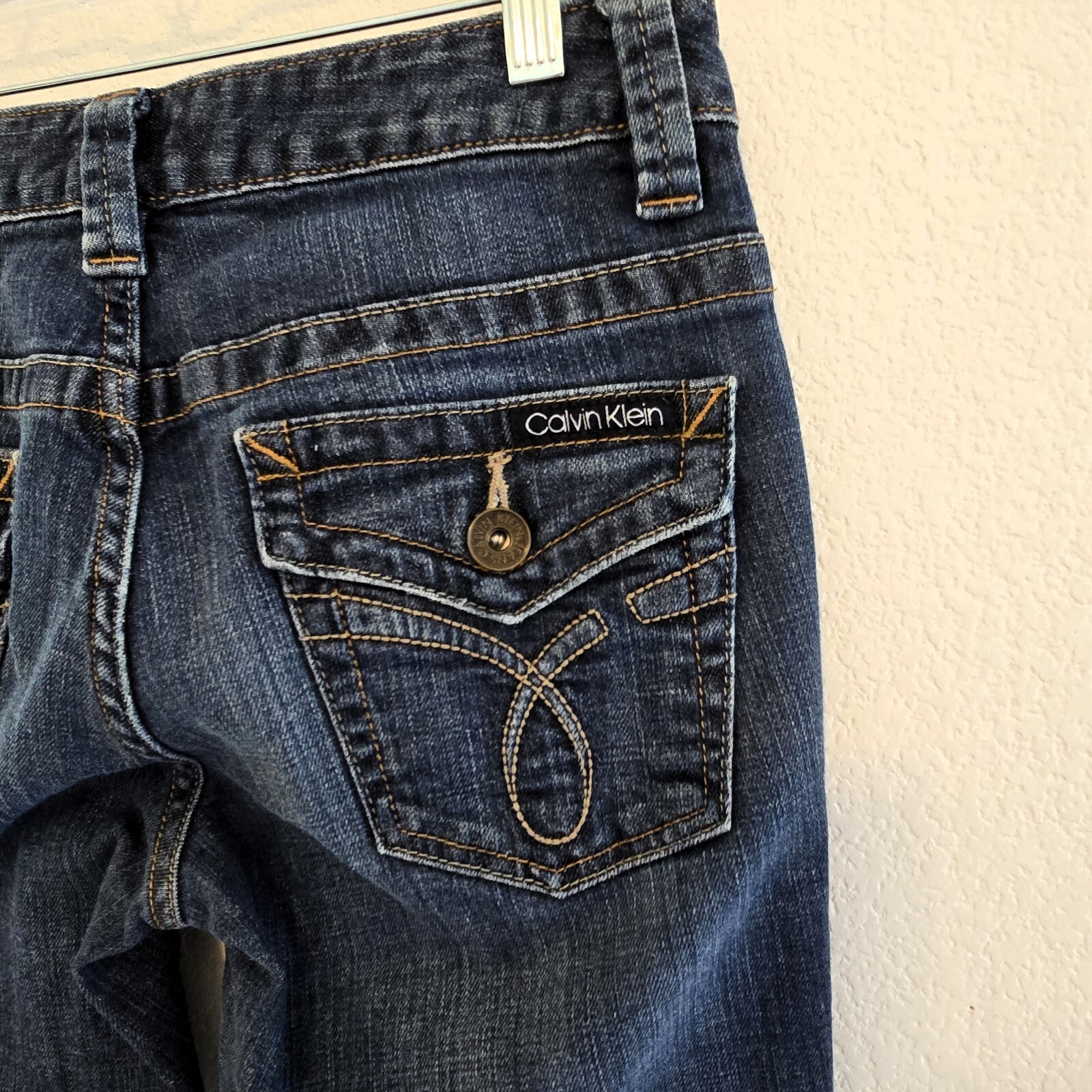 Vintage 90s Calvin Klein Jeans – Women's Size 4 | 32" Inseam | 8.5" Rise