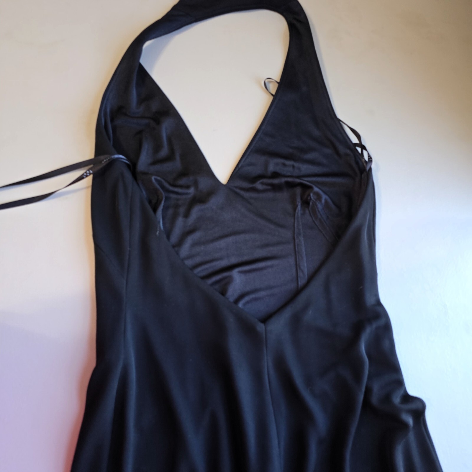 David Meister Women's Dress - Size 6 - Black - Sleeveless Halter with Low Back