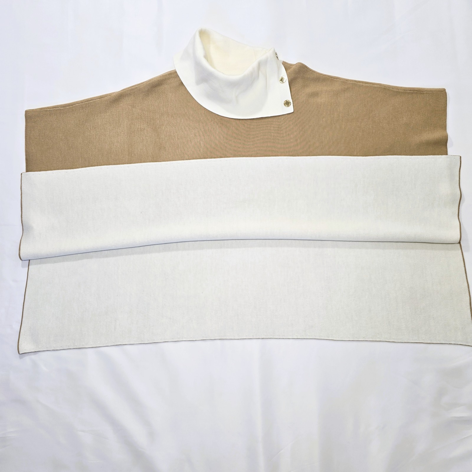 Anne Klein Double Face Poncho Sweater Size L Tan Cream Split Collar