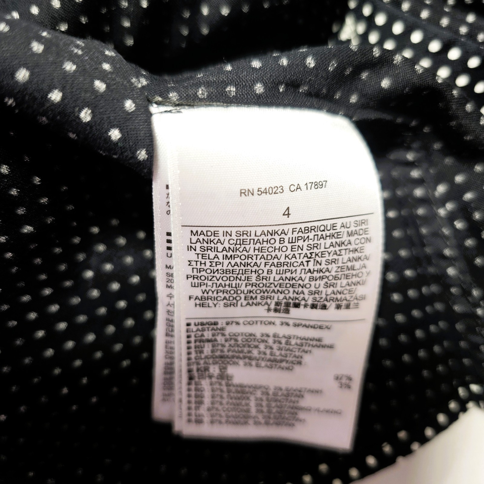 Banana Republic Women’s Slim-Fit Polka Dot Button Down Shirt Size 4 Black