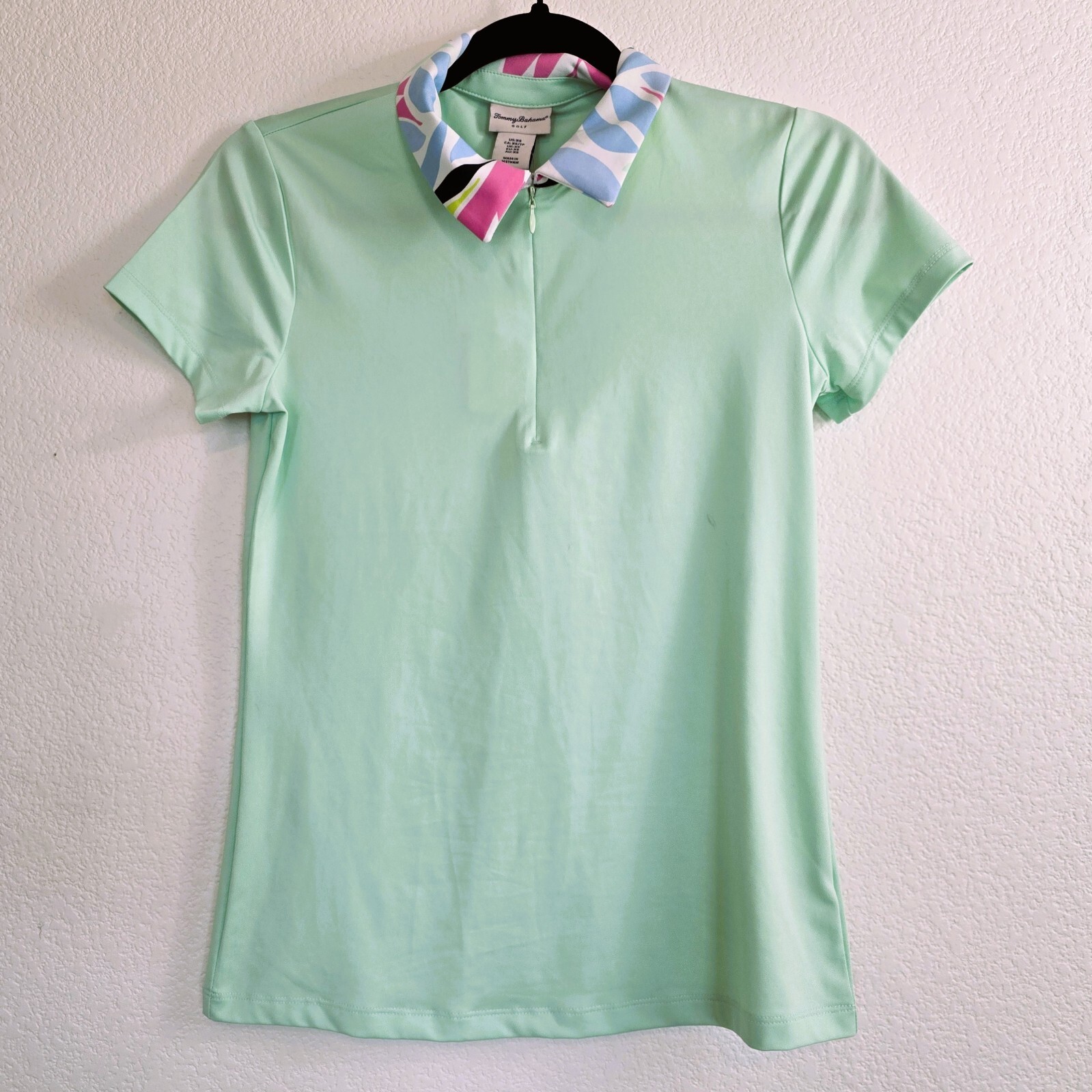 Tommy Bahama Women's Active Golf Shirt – Size XS – NWT