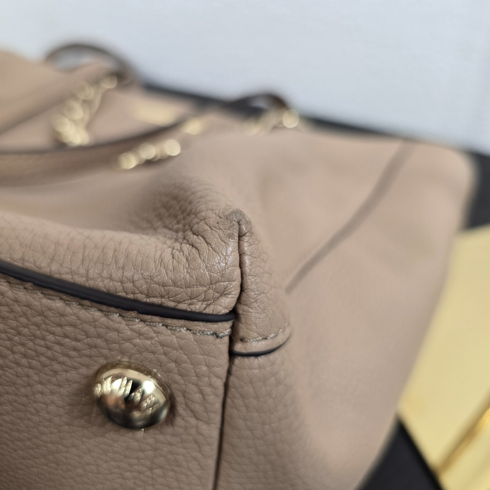 Michael Kors Harper Tote Large Khaki Shoulder Bag Leather Gold Chain MK