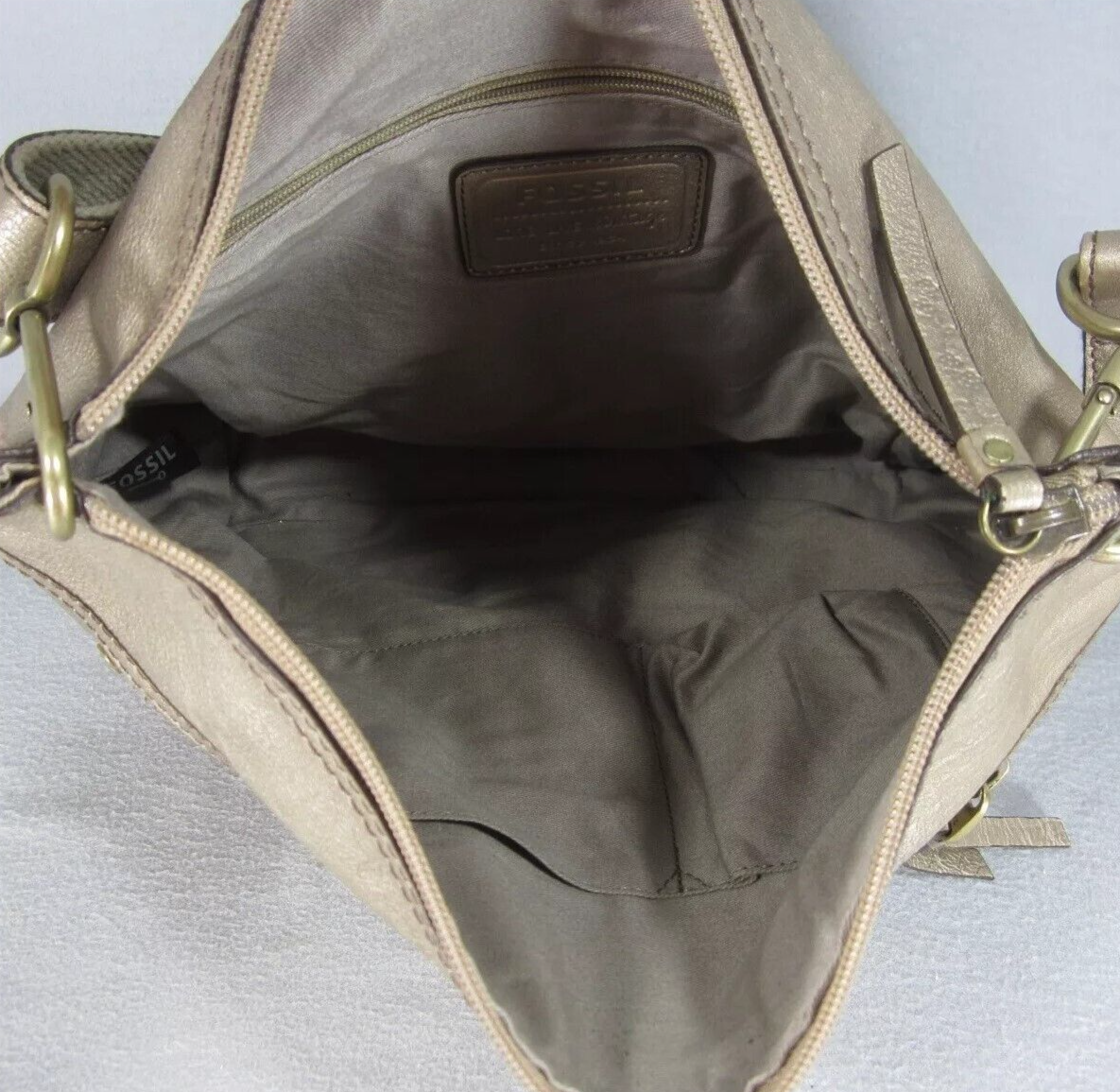 FOSSIL Medium Gold Metallic Leather Crossbody Bag – Long Live Vintage Collection