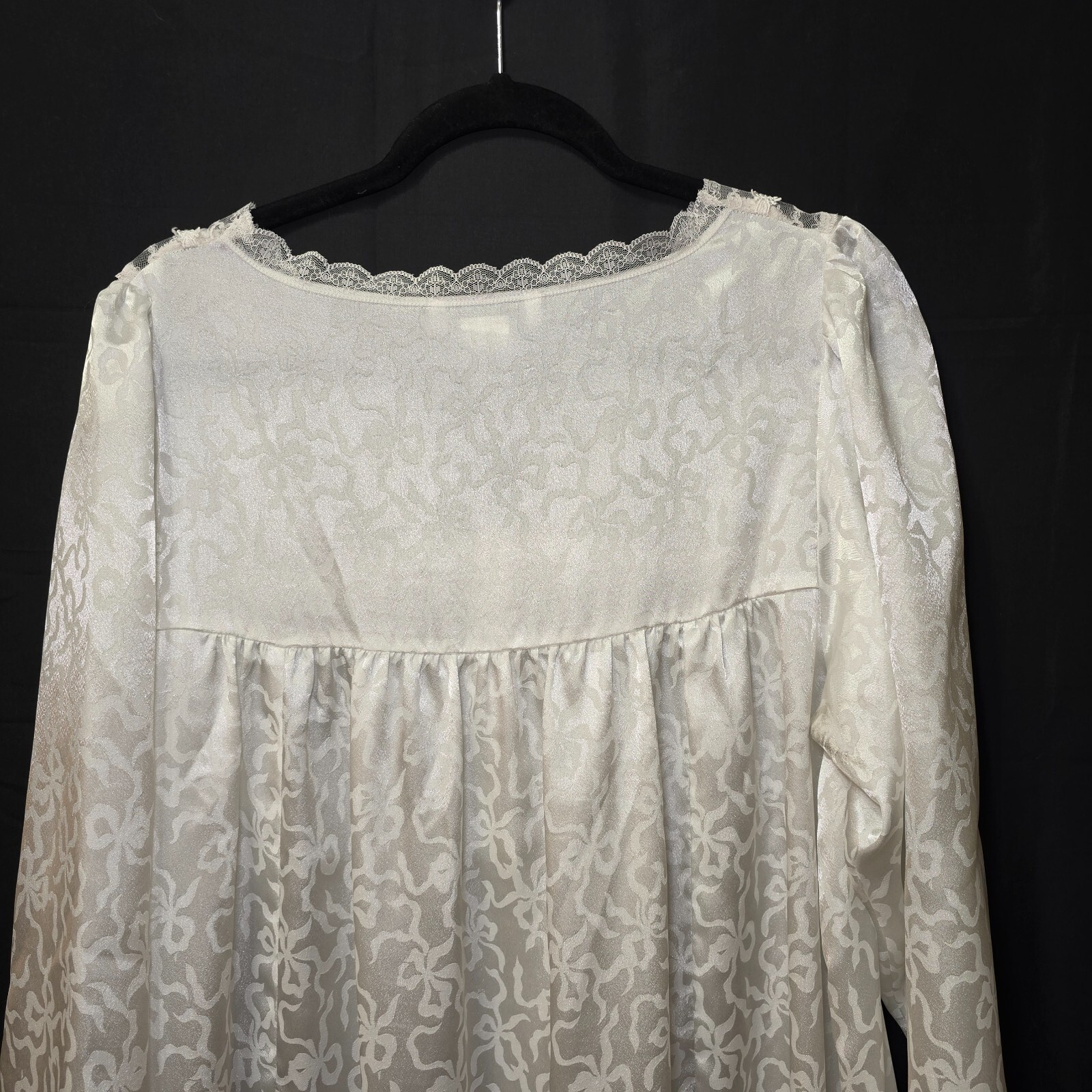 Christian Dior Pure Silk Vintage Nightgown – Timeless Luxury in Size M