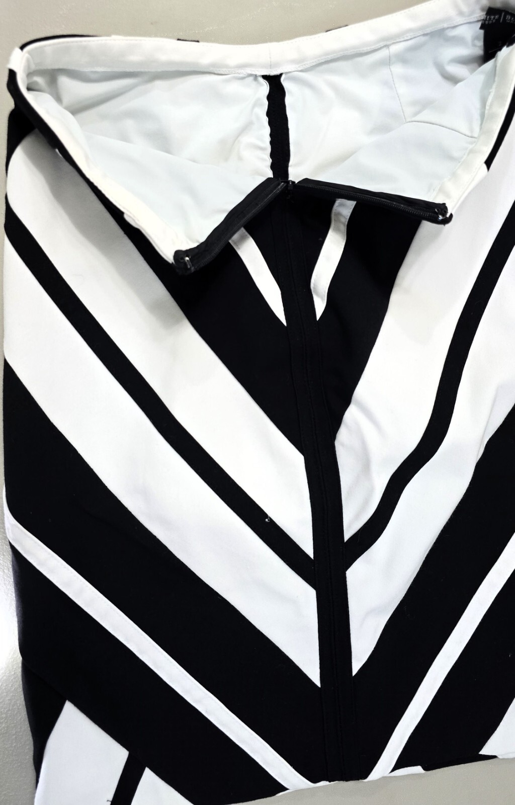 White House Black Market – High-Quality Geometric Top & Skirt Set, Size S!