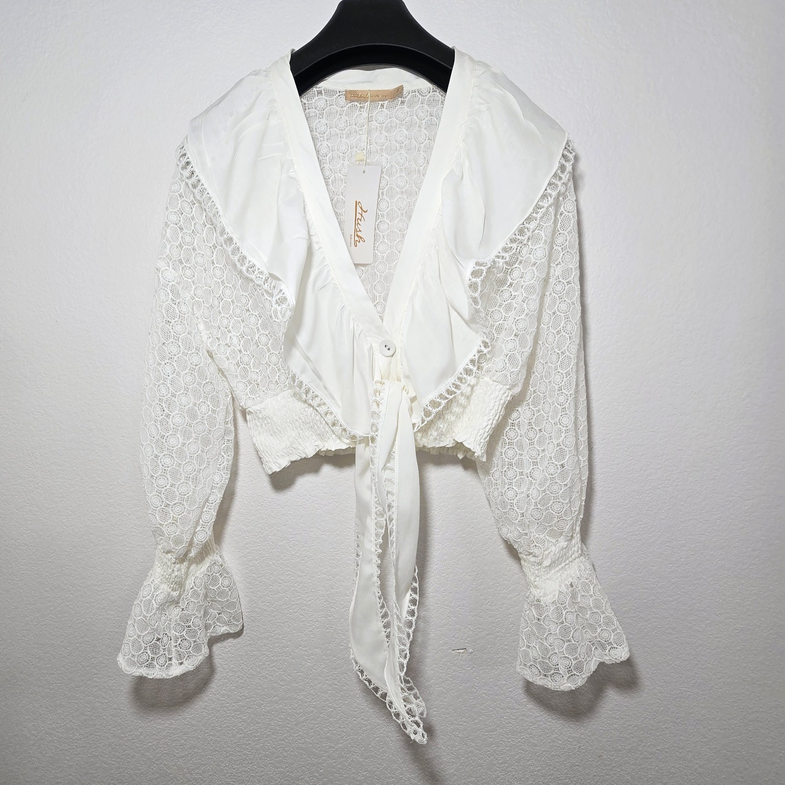 HUSH Women’s Off White Lace Ruffle Boho Cropped Blouse Long Sleeve Sz S