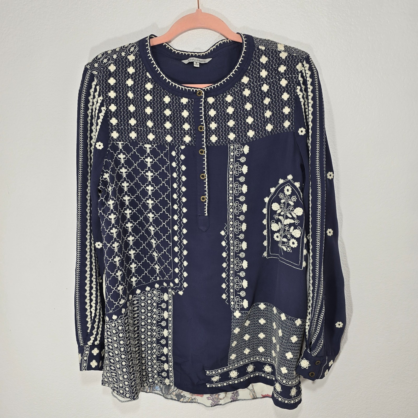 John Mark Women's Floral Embroidered Back Detail Long Sleeve Top S