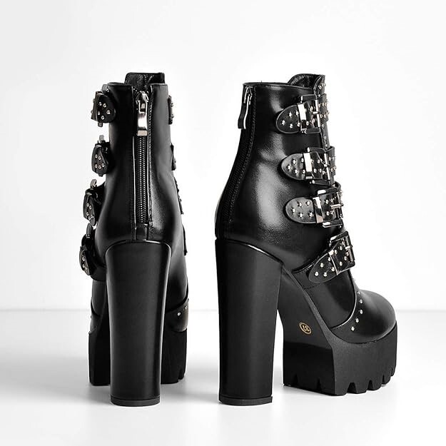 Yokomo Women's Platform Boots, US Size 8. Bold, Stylish, and Ready to Turn Heads