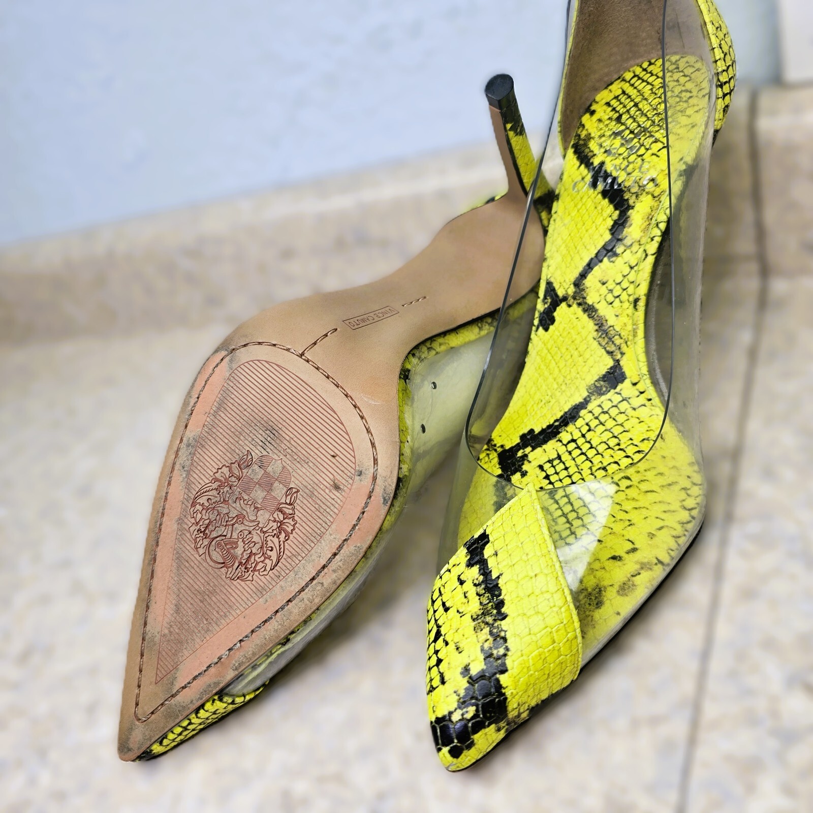 Vince Camuto Poised Snakeskin Clear Panel Pointed Toe Pumps – Size 8.5