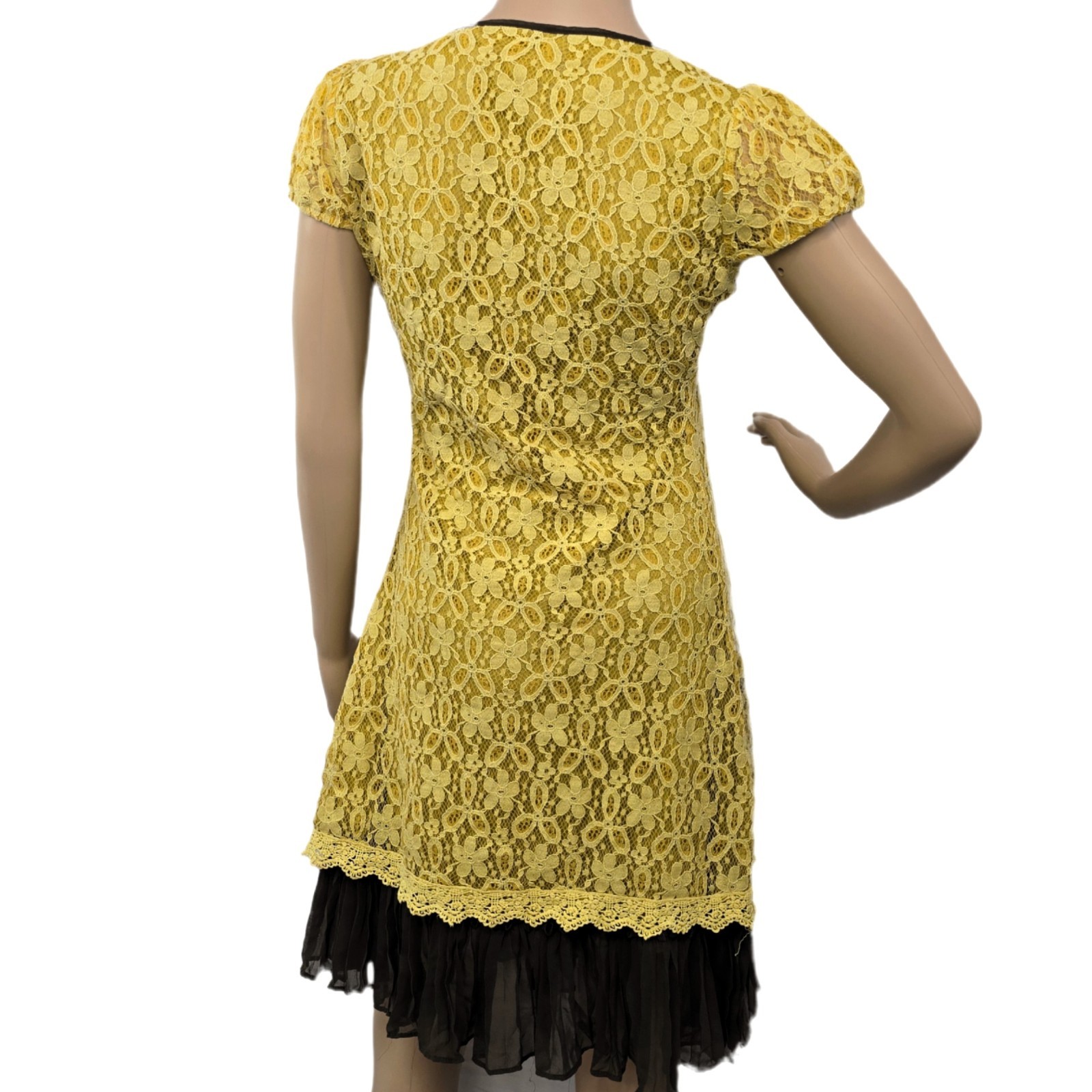 A’Reve Yellow Lace Dress Women’s Size S Romantic Boho with Ruffle Hem