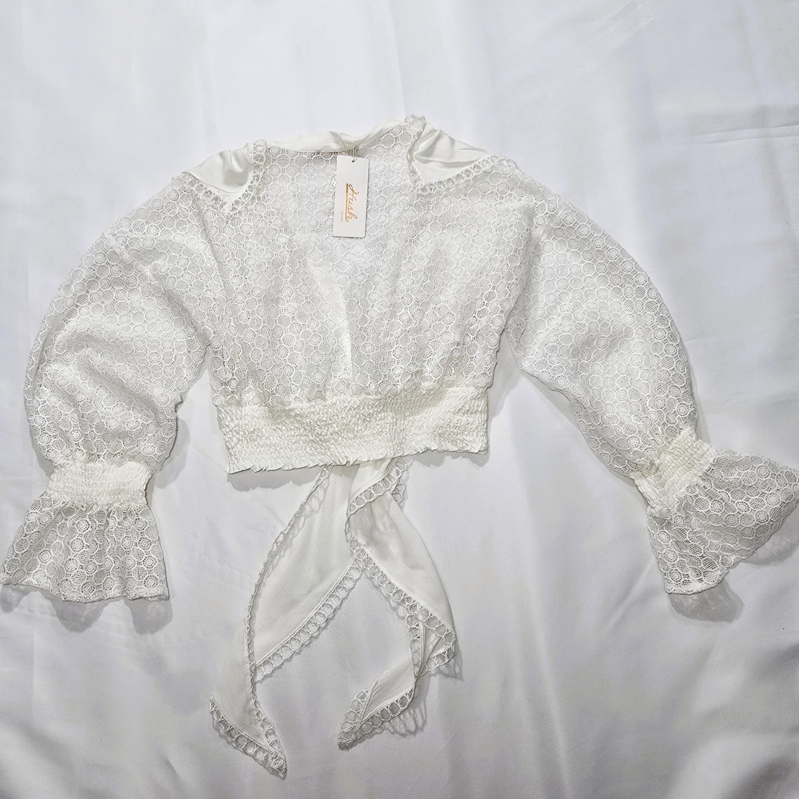 HUSH Women’s Off White Lace Ruffle Boho Cropped Blouse Long Sleeve Sz S