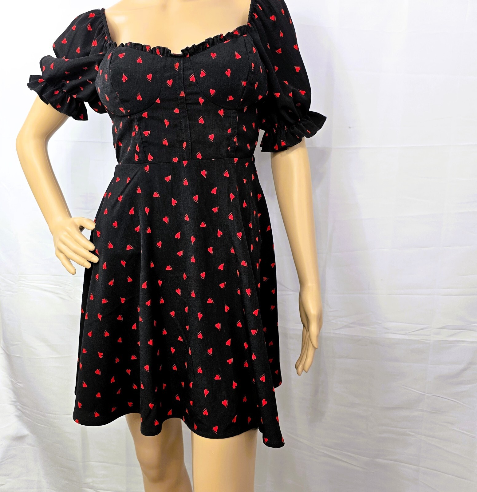 Inspired Hearts Women's Black Puff Sleeve Dress S Red Heart Print