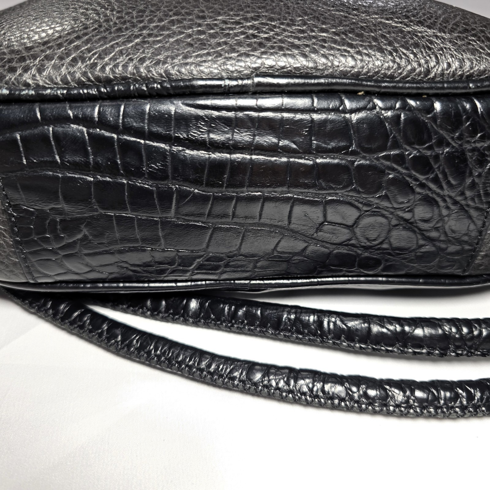 Brahmin Black Leather Multi-Texture Crossbody Bag, Gold Hardware, Key Clip