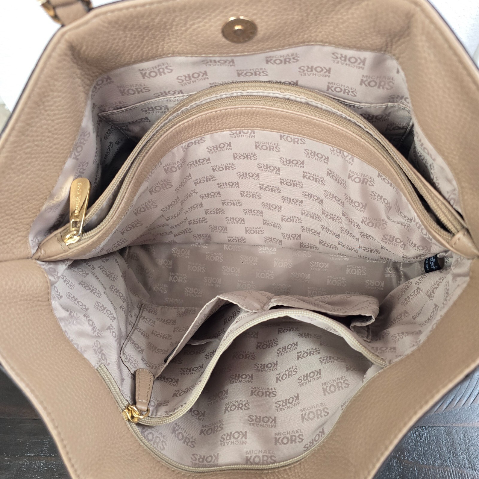 Michael Kors Harper Tote Large Khaki Shoulder Bag Leather Gold Chain MK