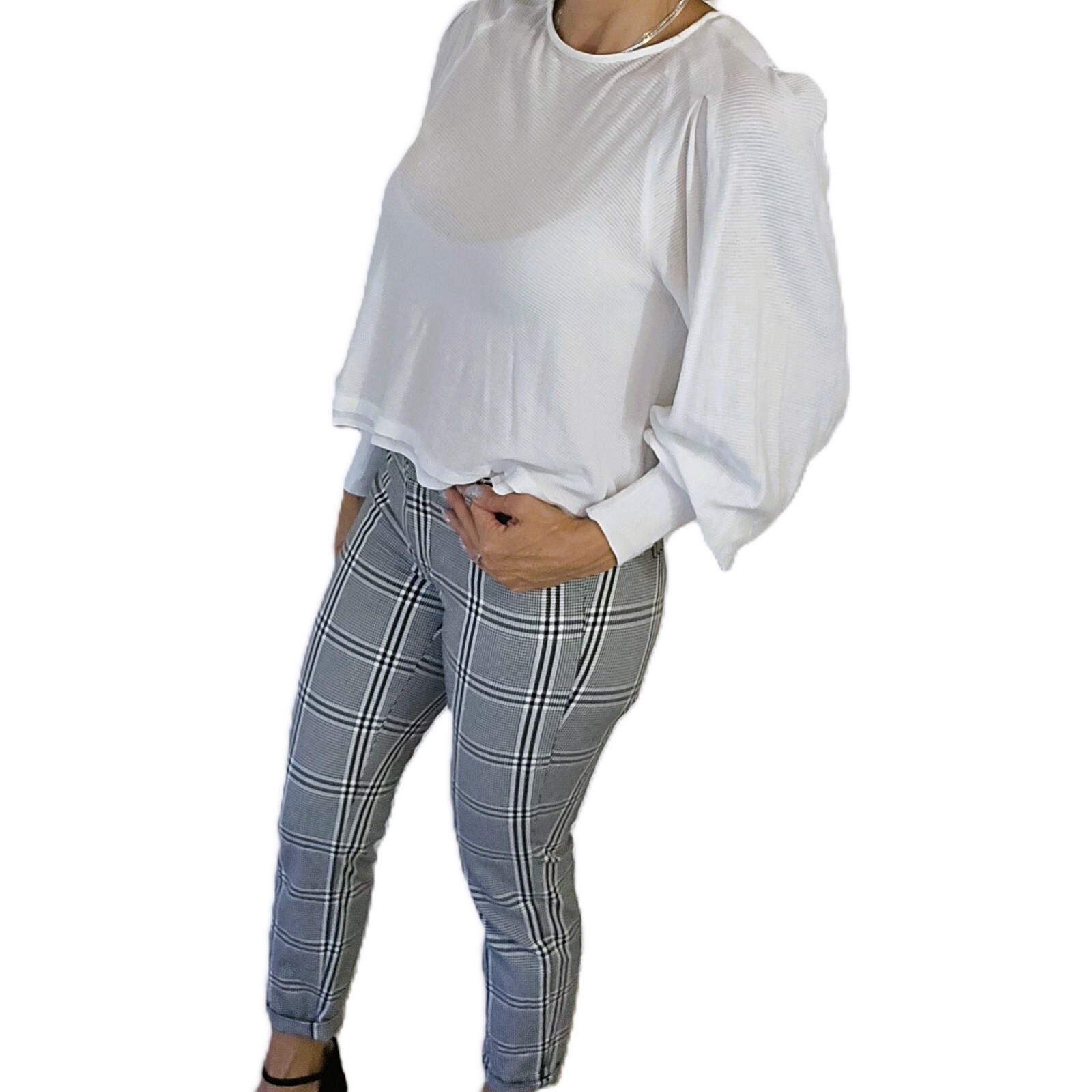 Free People Long-Sleeve Ivory Top - Size XS, Relaxed Fit with Balloon Sleeves