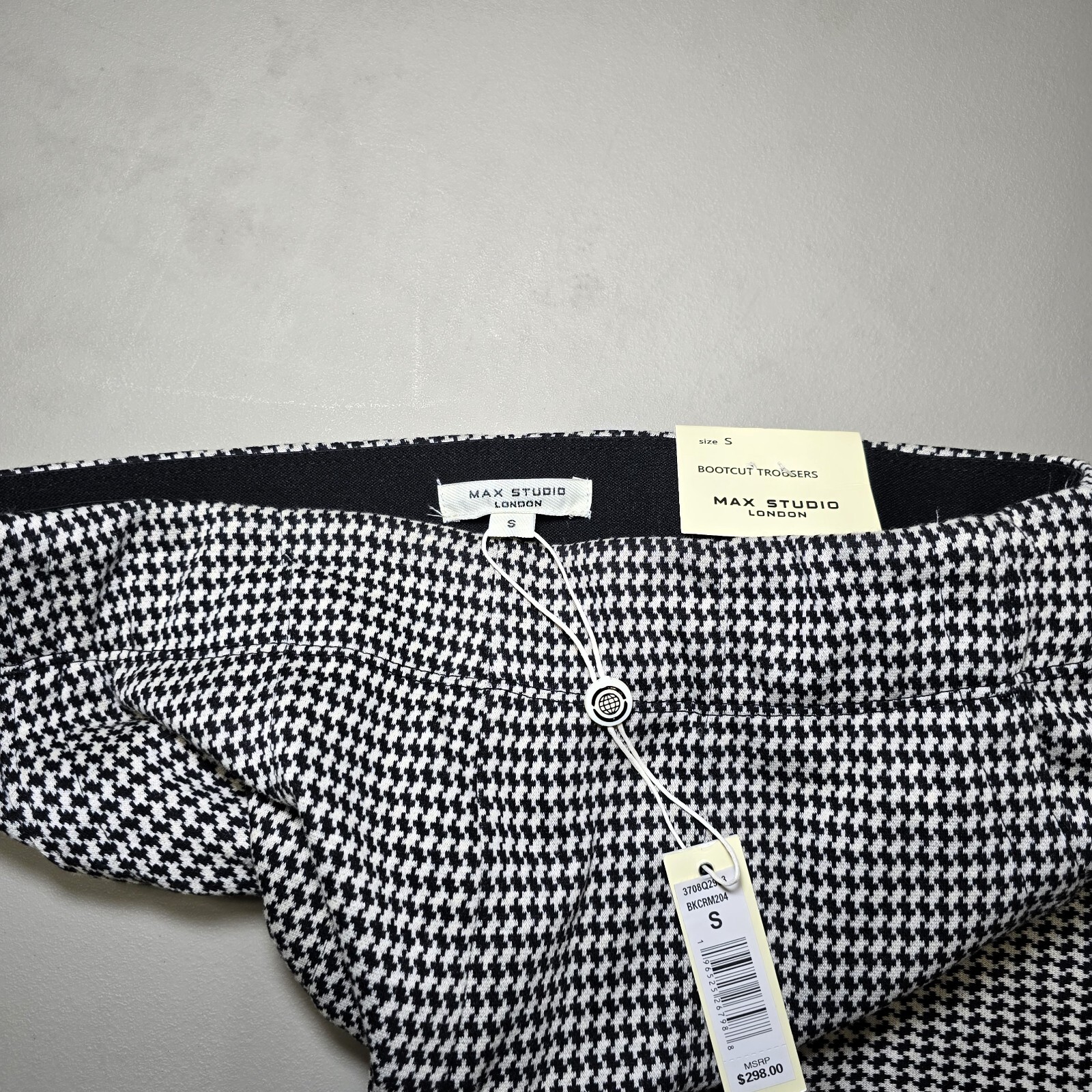 Max Studio London - Women's Blazer & Pants Suit, Size S - Brand New with Tags!