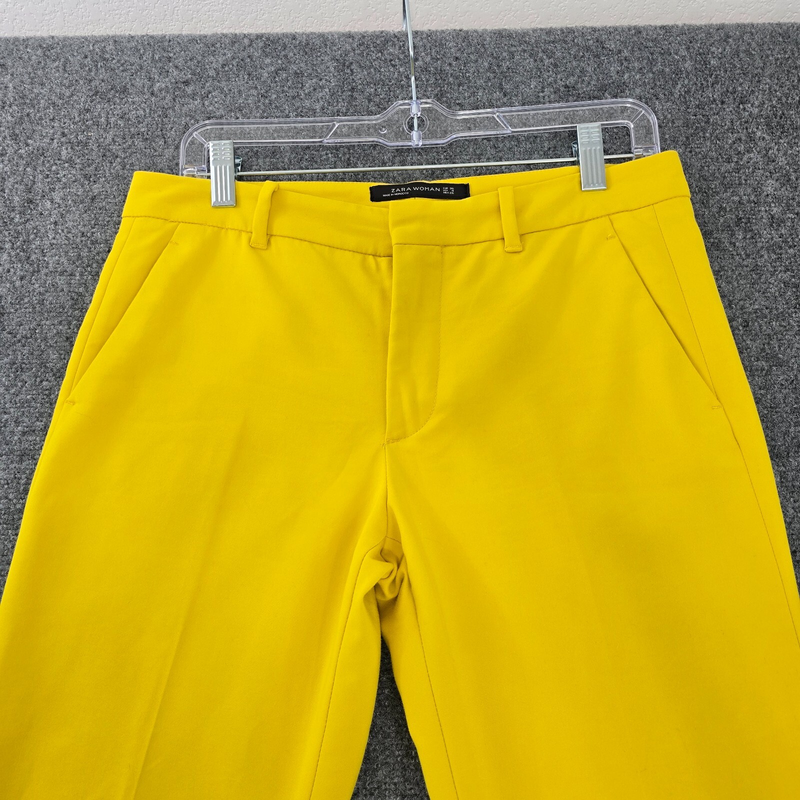 Zara Women's Vibrant Yellow Ankle Skinny Pants – Chino Fit | Size 4