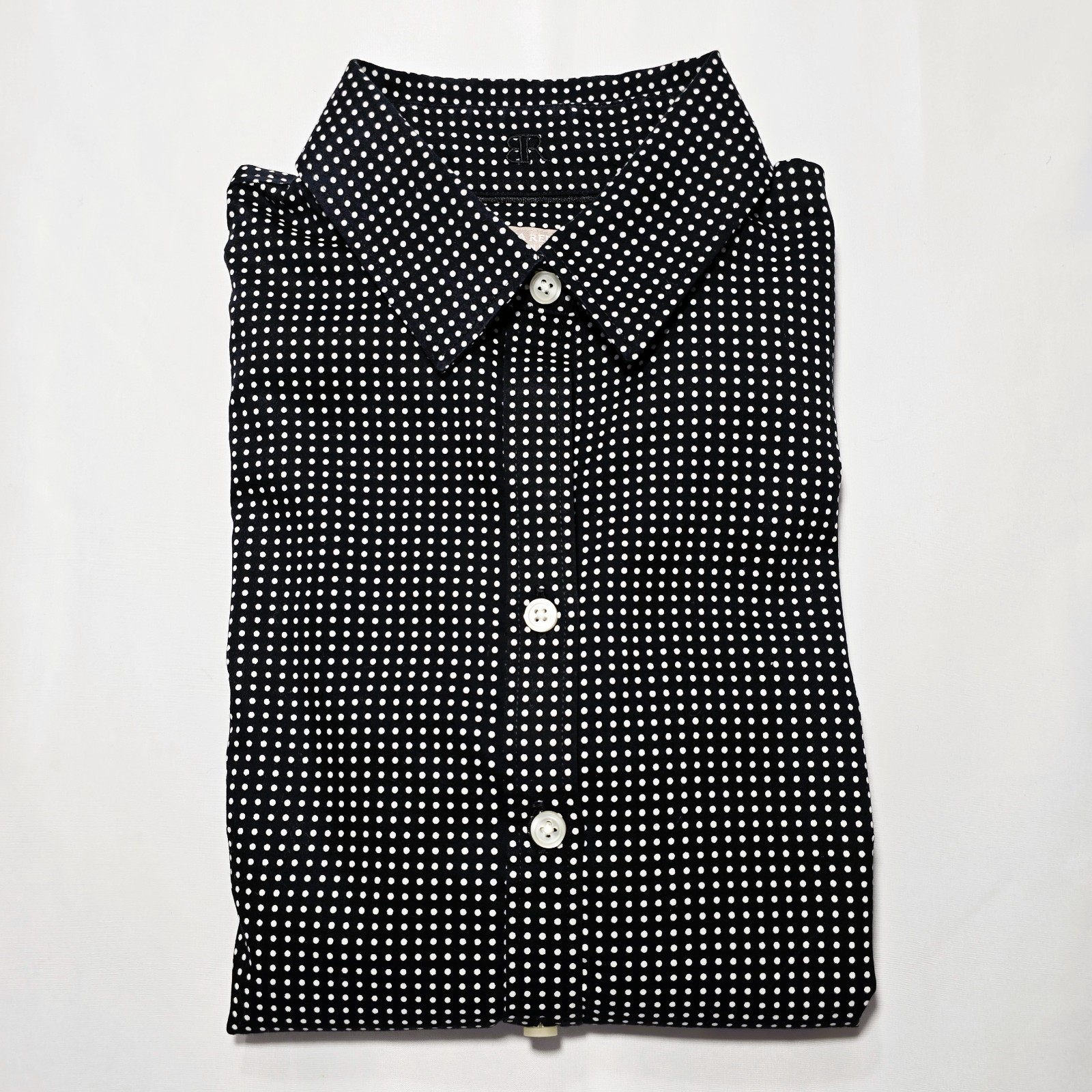 Banana Republic Women’s Slim-Fit Polka Dot Button Down Shirt Size 4 Black