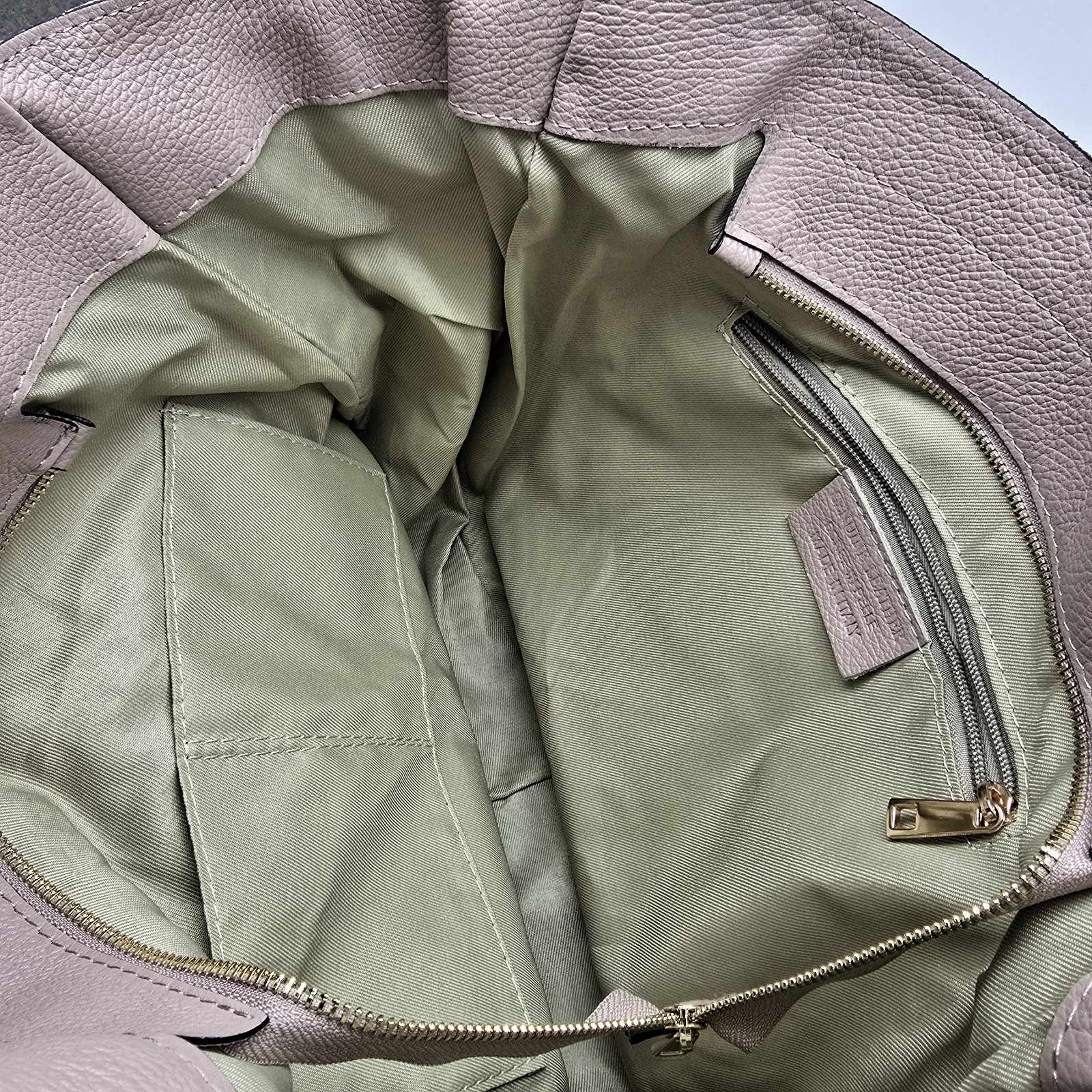 Italian Leather Women’s Large Hobo Handbag Nude Pink Made in Italy