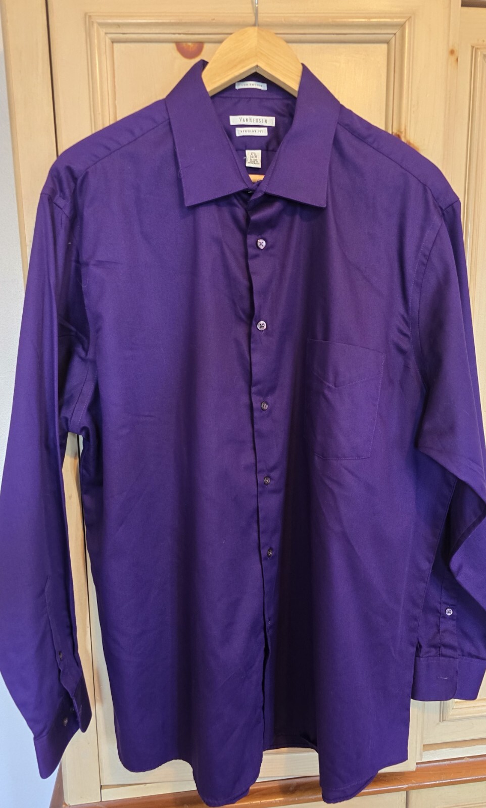 Van Heusen Long-Sleeve Button-Up Shirt - Purple (Size XL)