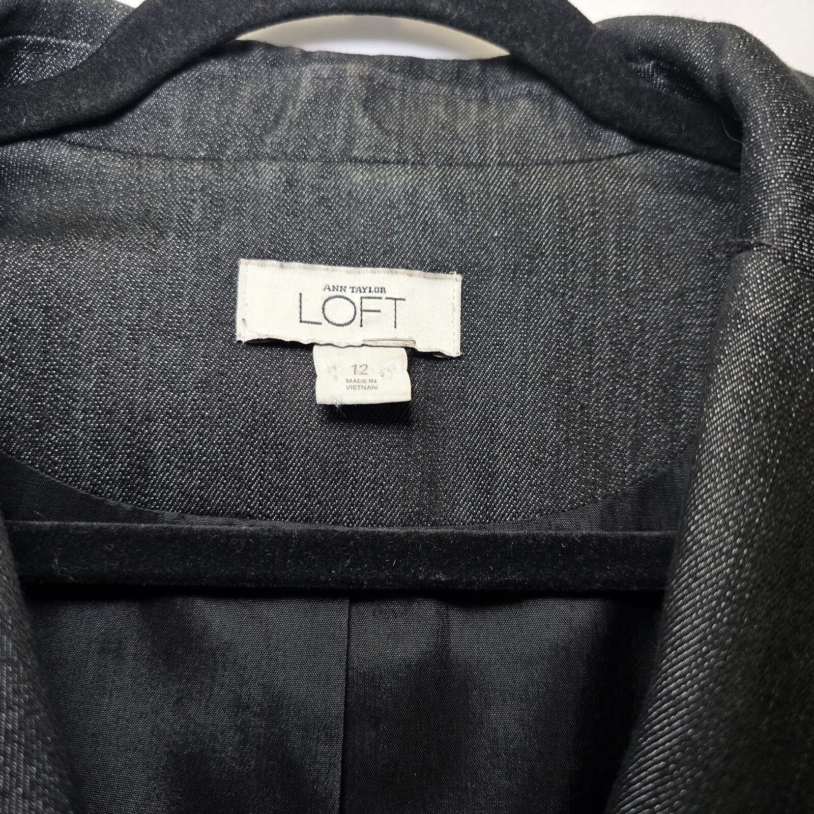 LOFT Women’s Blazer, Black, Size 12 – Two-Button, V-Neck, Excellent Condition