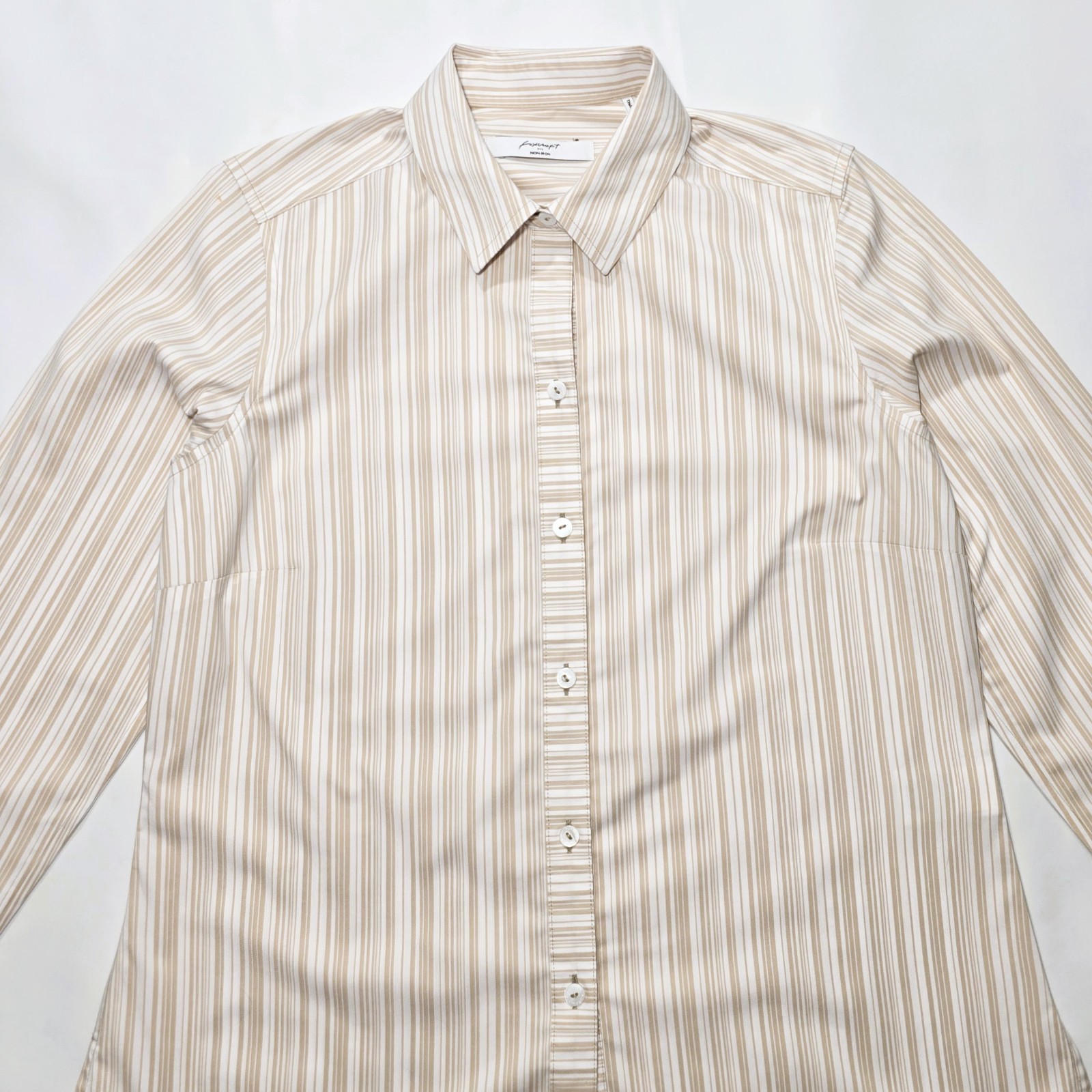 Foxcroft Women’s Non-Iron Stripe Long Sleeve Stretch Cotton Shirt SZ 6