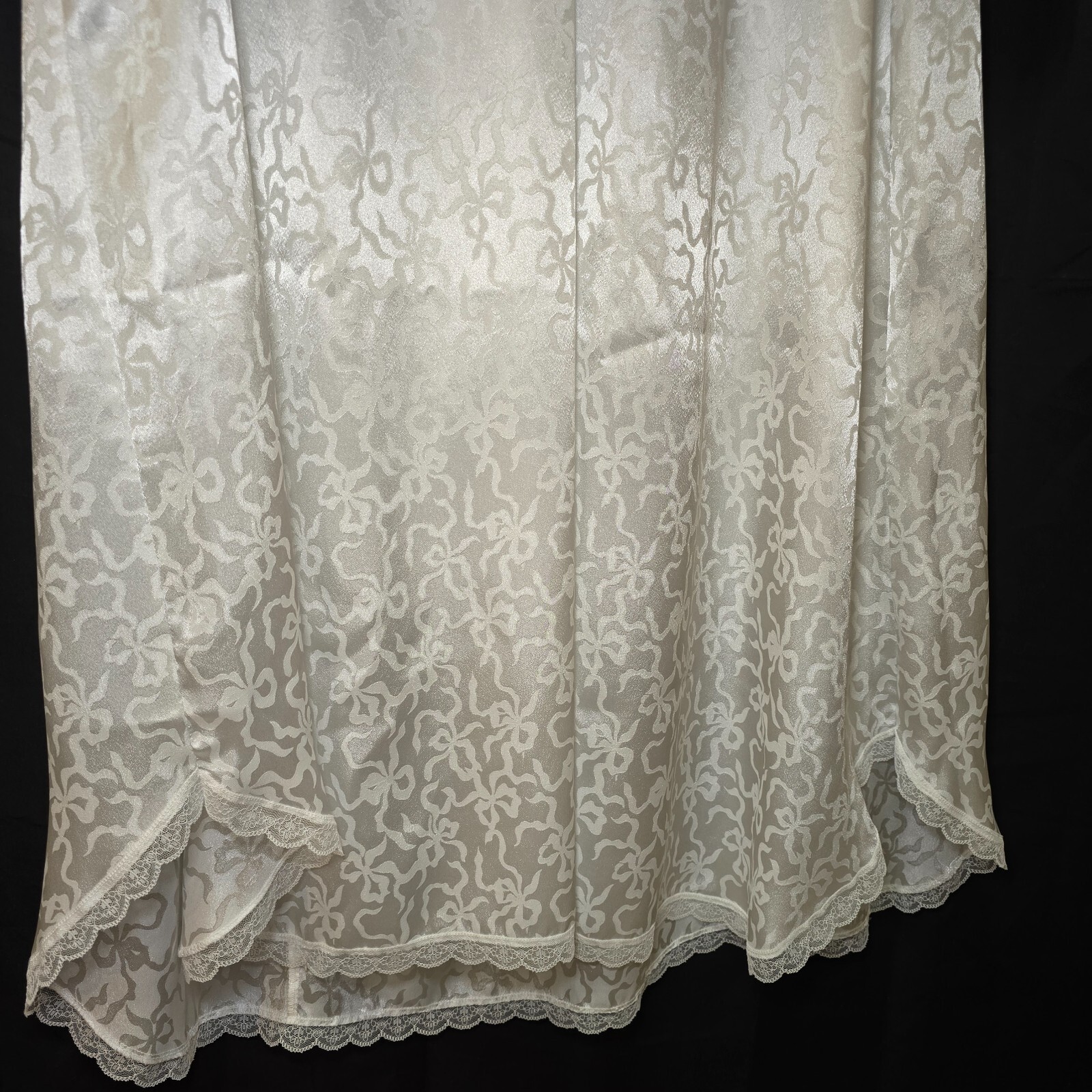 Christian Dior Pure Silk Vintage Nightgown – Timeless Luxury in Size M