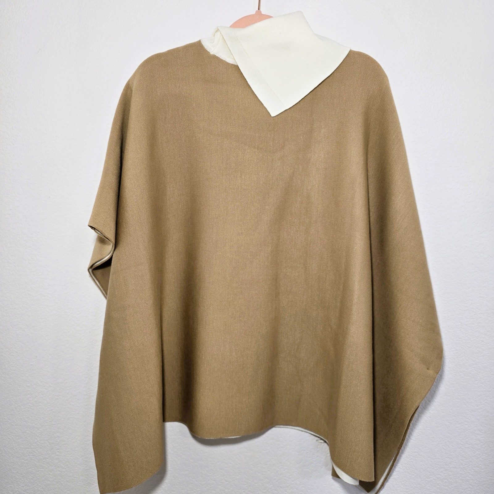 Anne Klein Double Face Poncho Sweater Size L Tan Cream Split Collar