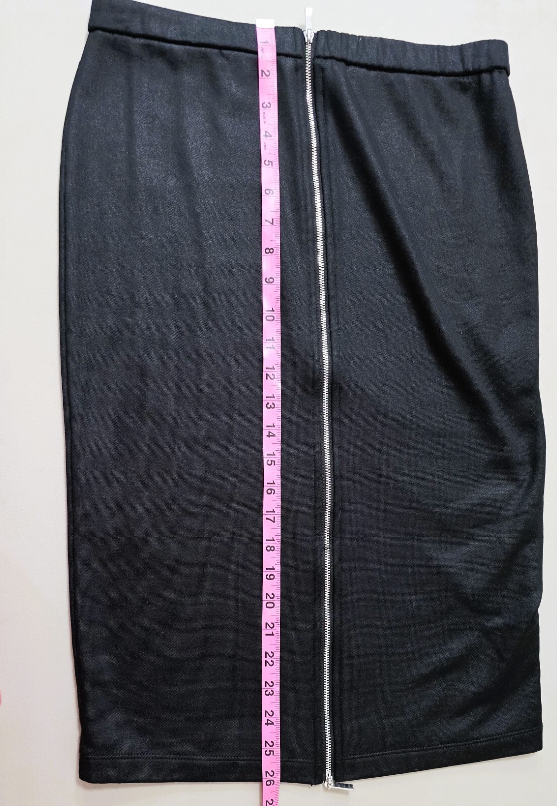 State Mid-length Skirt (Size M): Black with Stunning Back Zipper