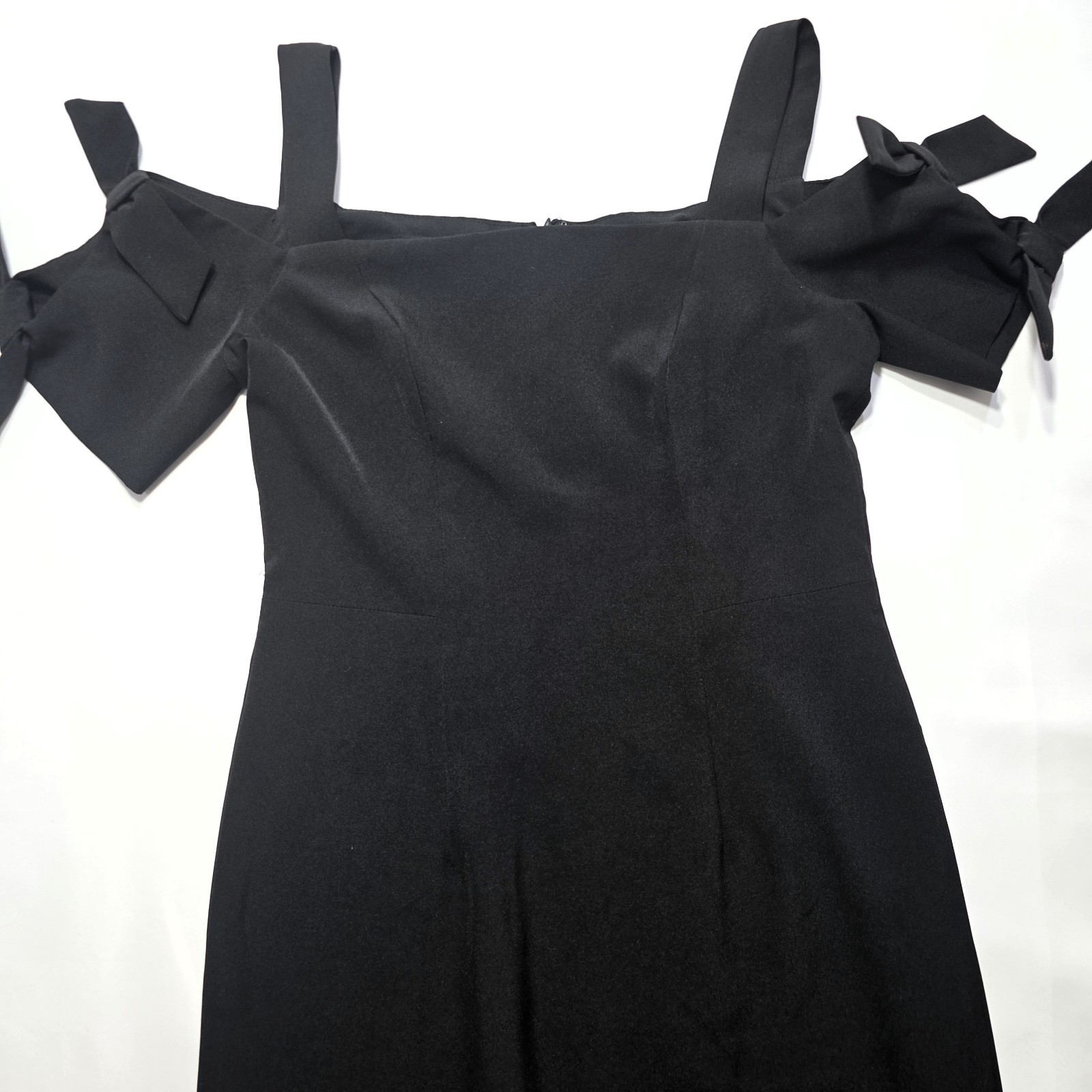 Maggy London Women’s Black Cold Shoulder Midi Sheath Cocktail Evening Dress Sz 2