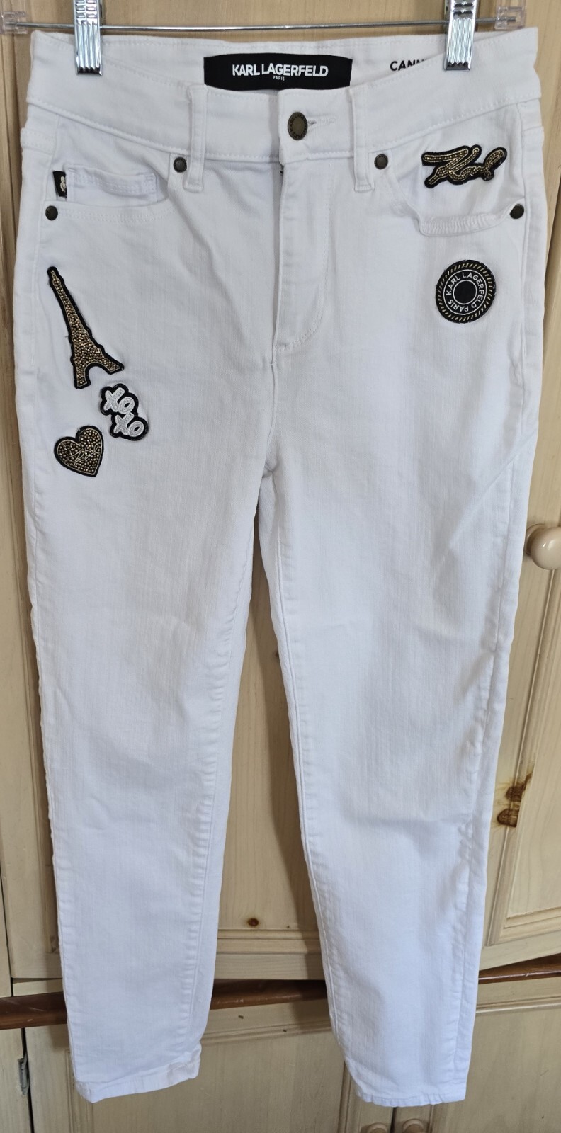 Karl Lagerfeld High-Rise Straight Leg Jeans – Luxe White Denim with Logo Patch.