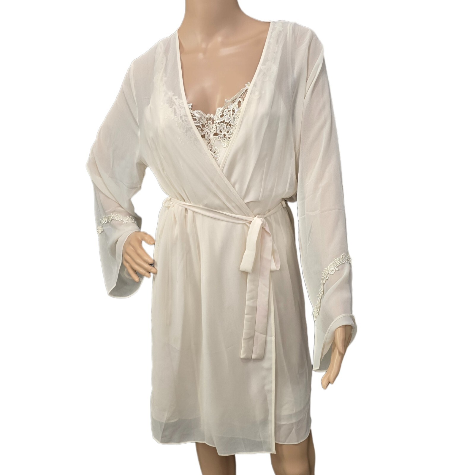 NWT VALERIE STEVENS NIGHTGOWN & ROBE SET, CREAM, SIZE S