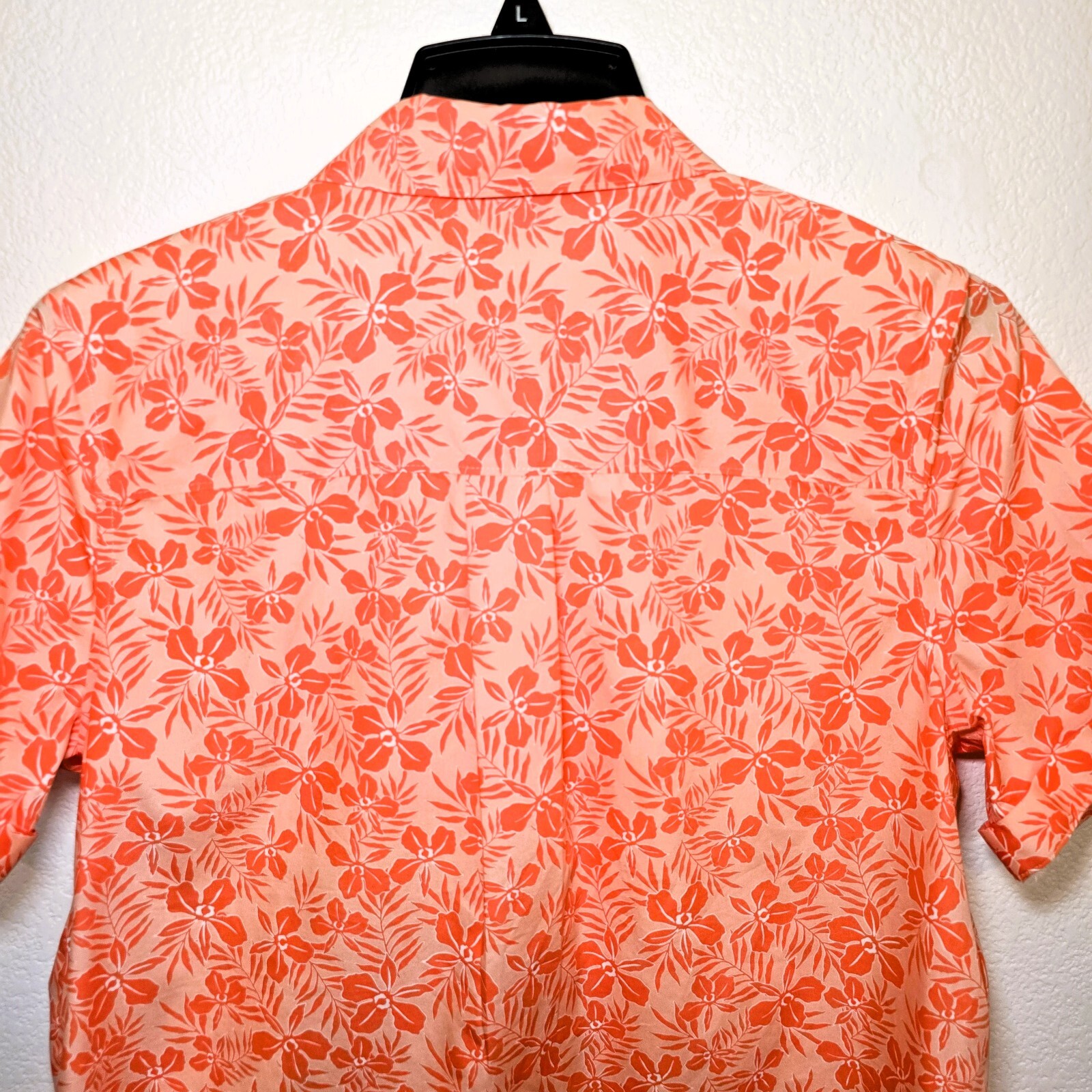 Lands’ End Women’s Wrinkle-Free No-Iron Shirt – Size S, Crisp Peach Fern Floral