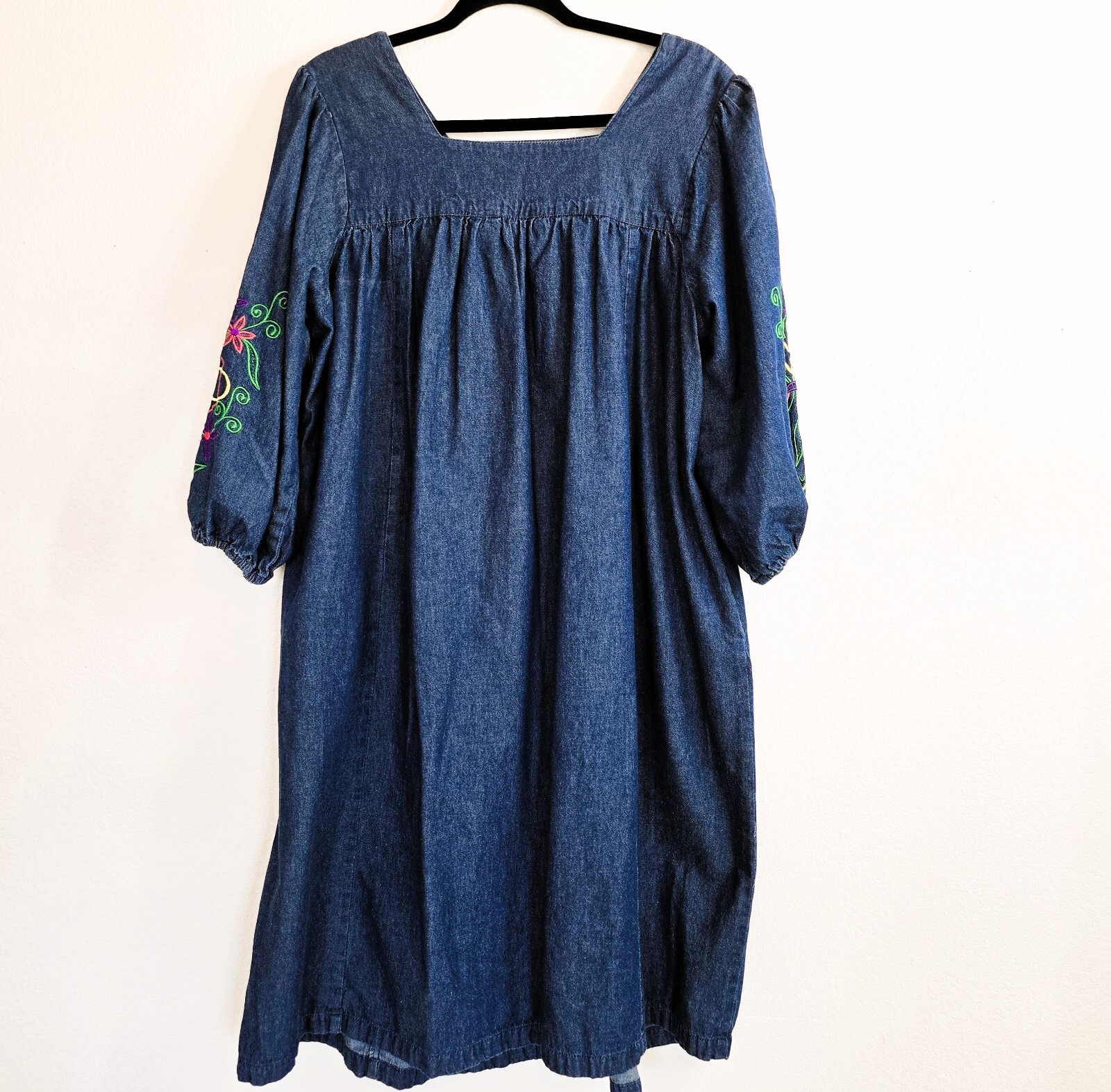 VTG Naqui NY 1XL Denim Embroidered Boho Cottagecore Midi Dress w/ Pockets