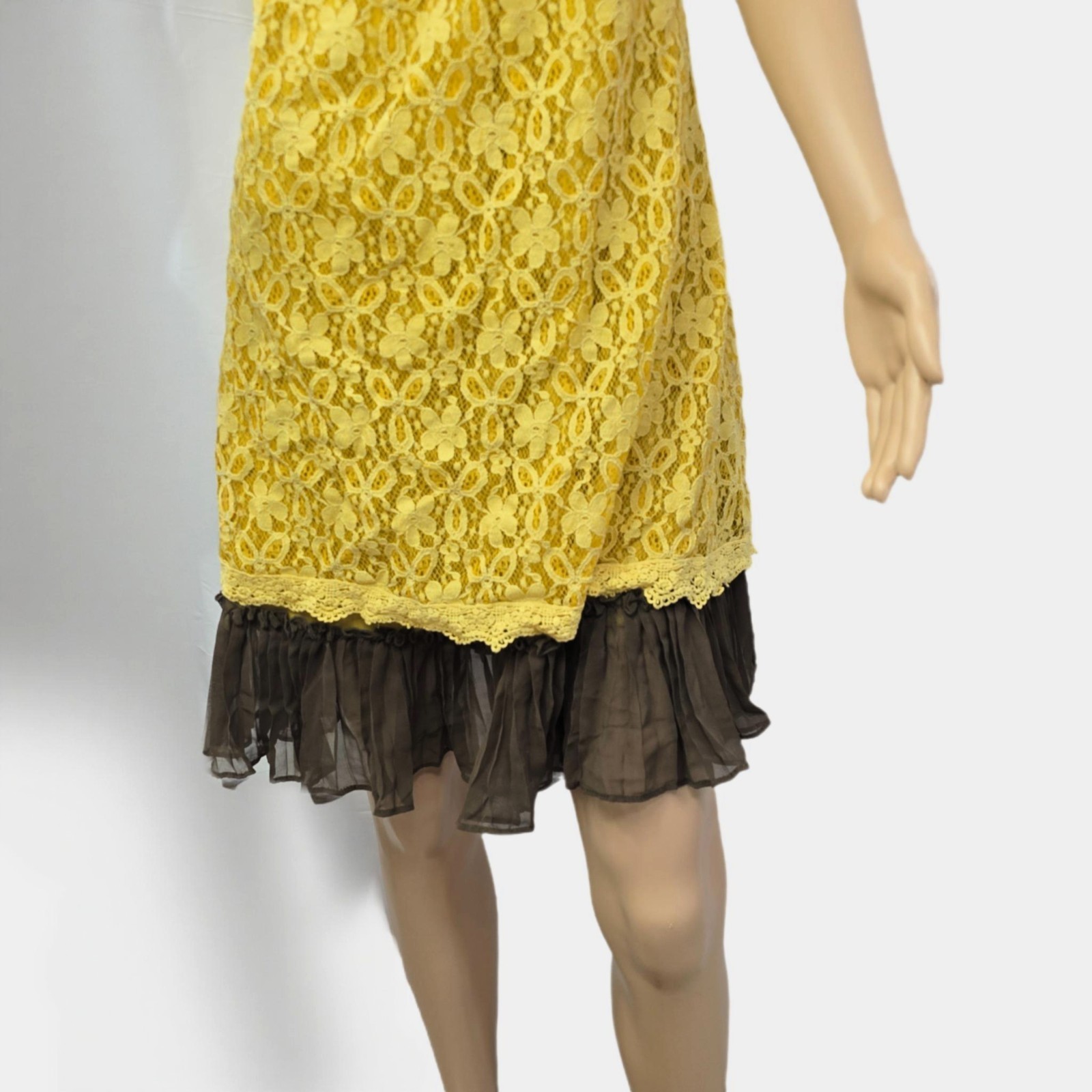 A’Reve Yellow Lace Dress Women’s Size S Romantic Boho with Ruffle Hem