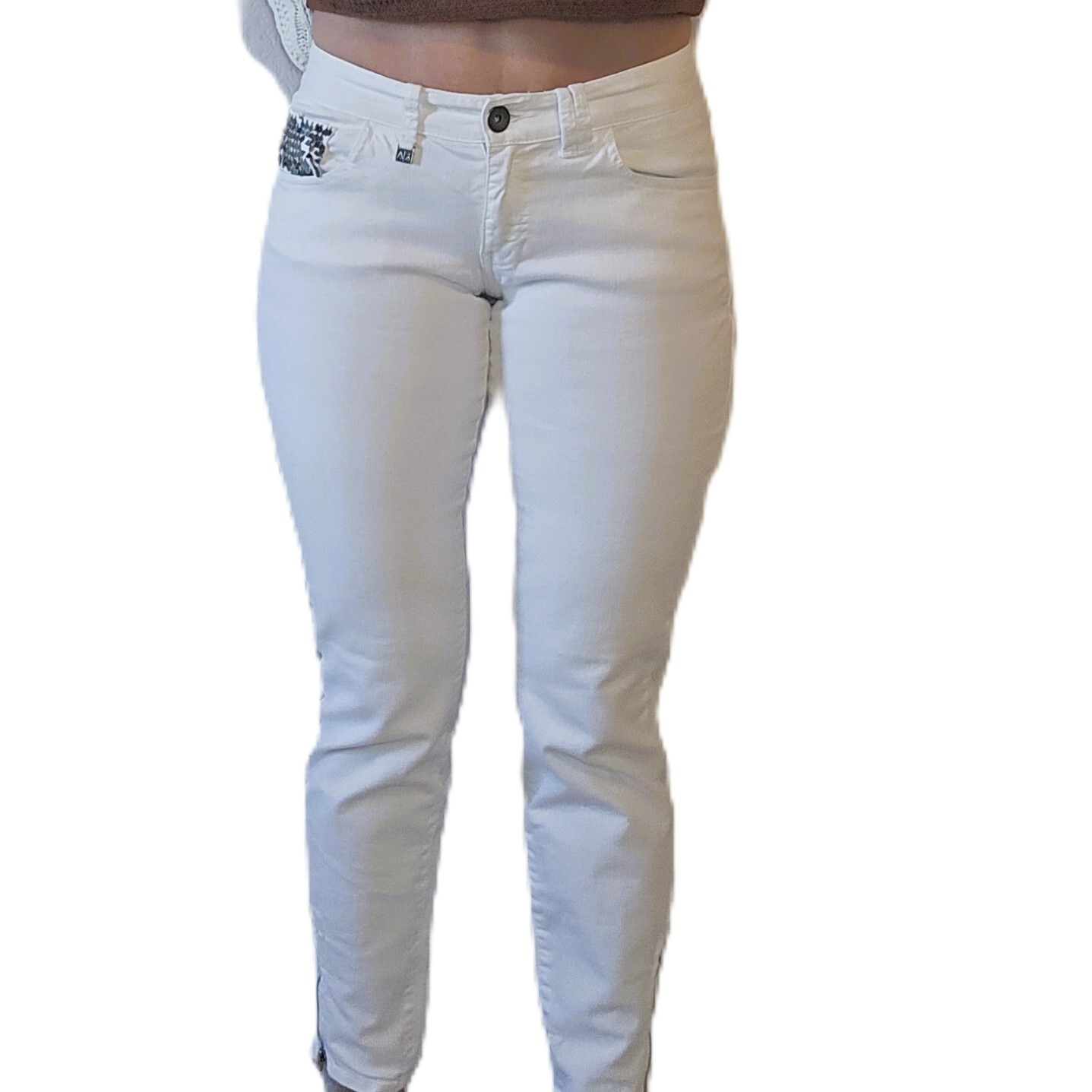 Armani Exchange Women’s Skinny White Jeans - Size 6 - Simply Stunning